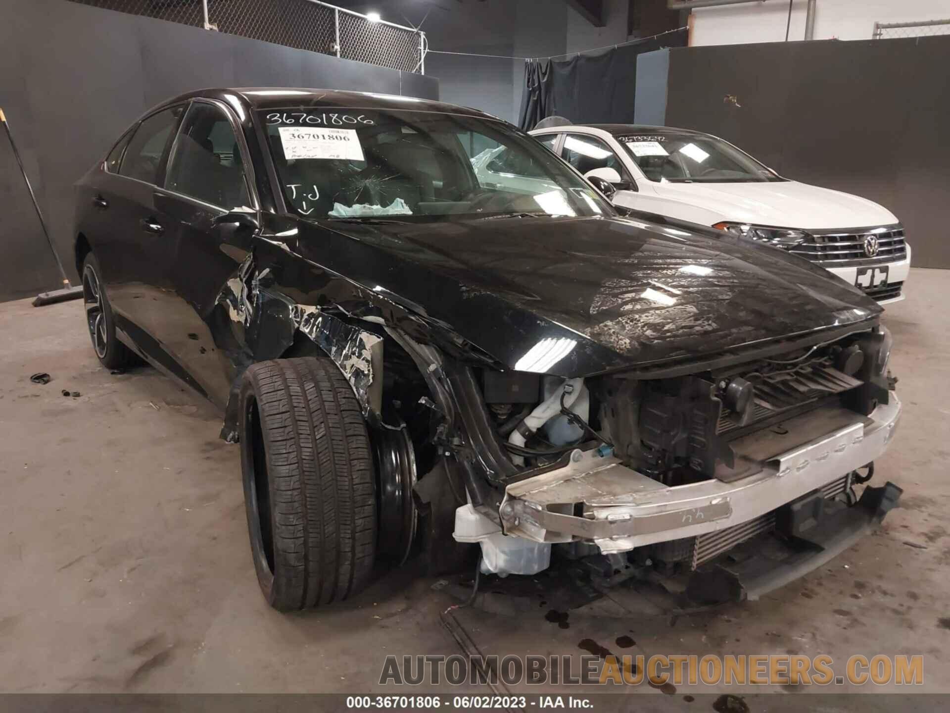 1HGCV1F37JA183965 HONDA ACCORD SEDAN 2018