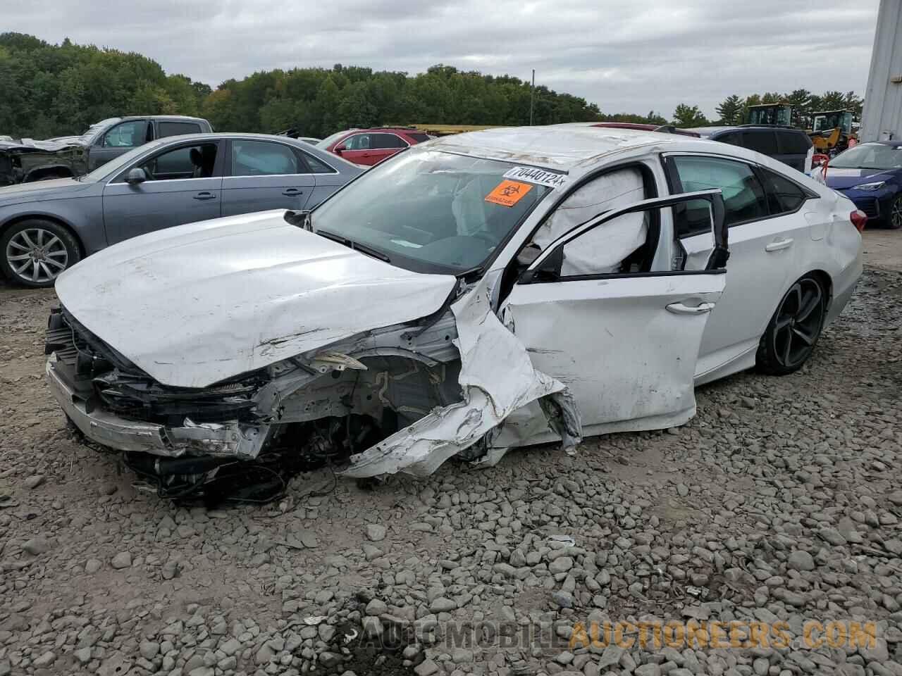 1HGCV1F37NA032940 HONDA ACCORD 2022