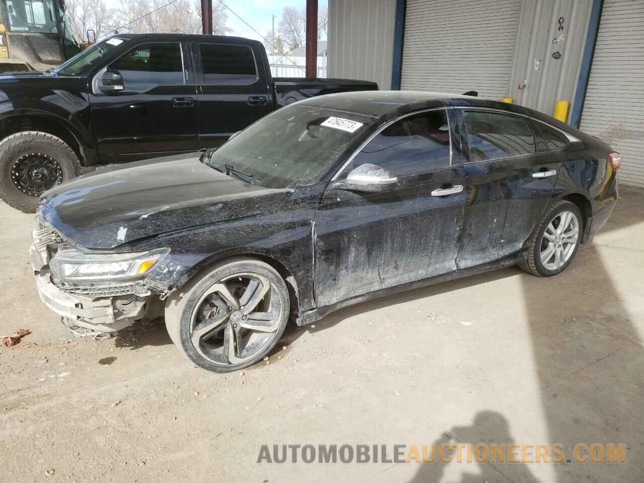 1HGCV1F38JA003621 HONDA ACCORD 2018