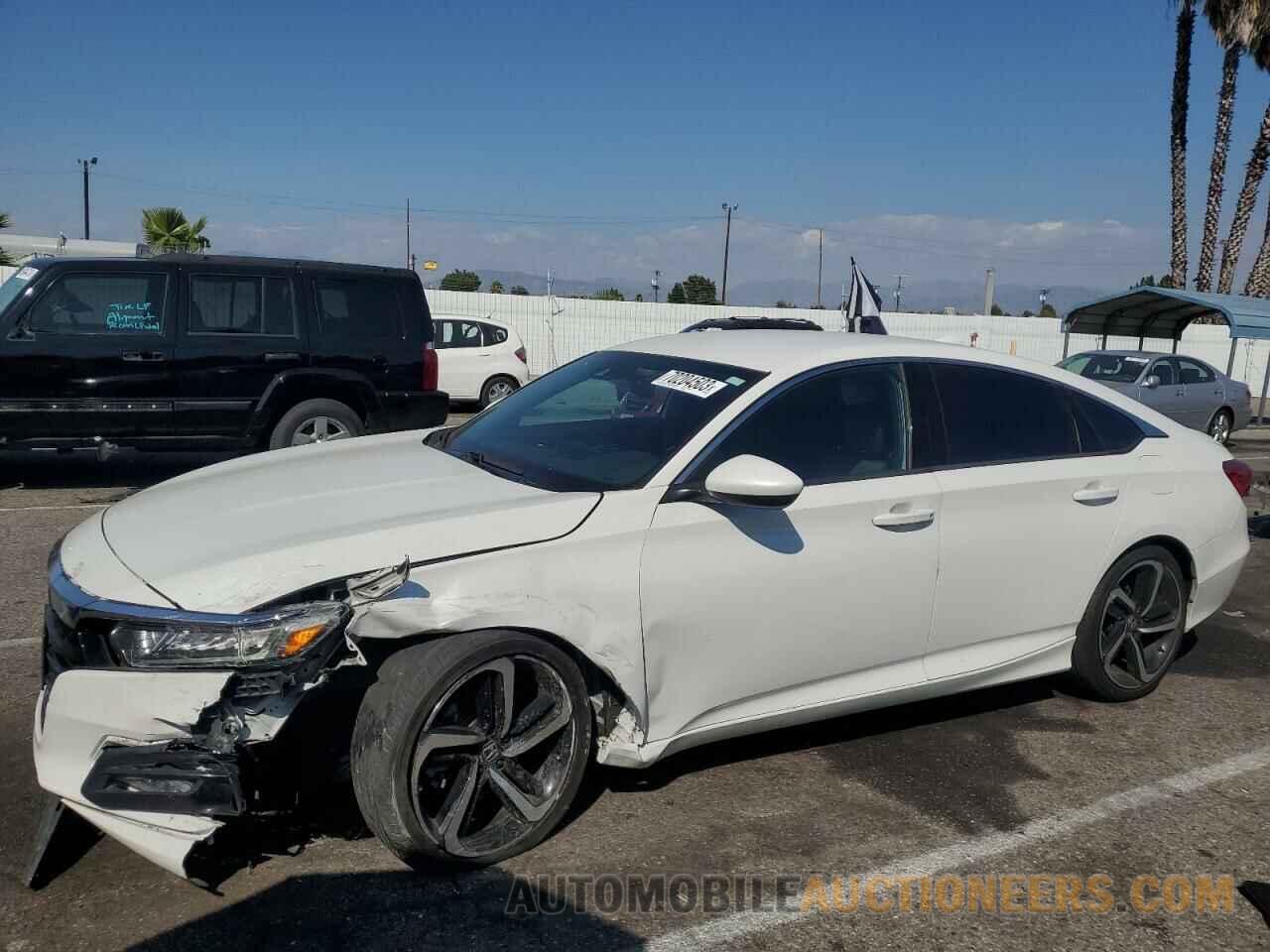 1HGCV1F38JA186597 HONDA ACCORD 2018