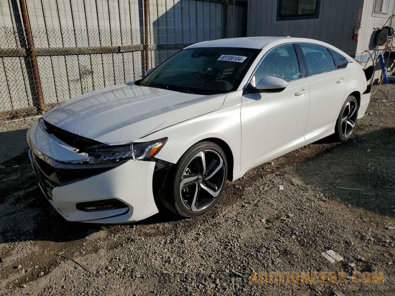 1HGCV1F38JA207819 HONDA ACCORD 2018