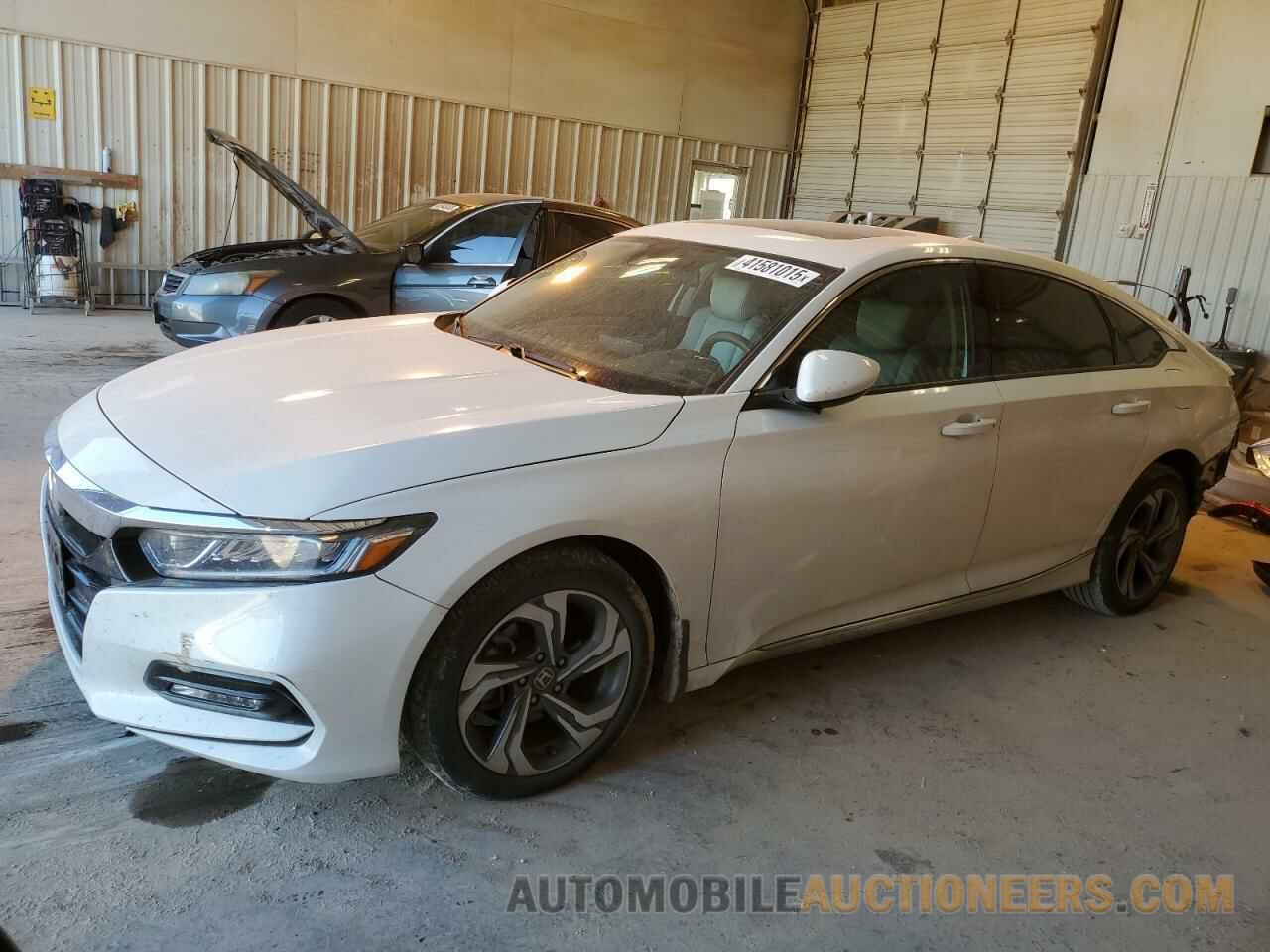 1HGCV1F40KA125724 HONDA ACCORD 2019