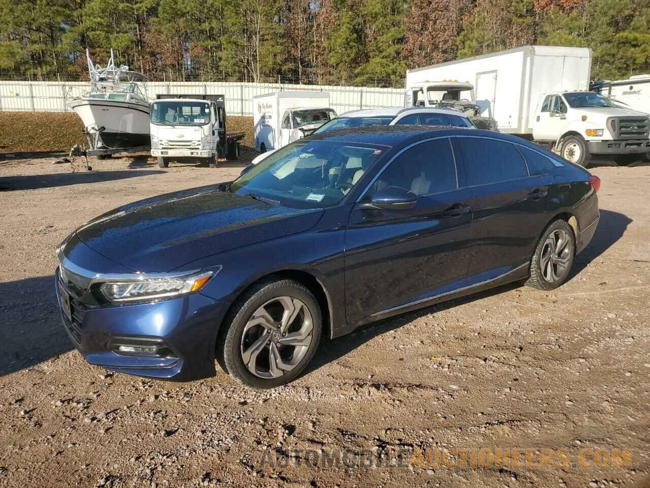 1HGCV1F50JA267000 HONDA ACCORD 2018