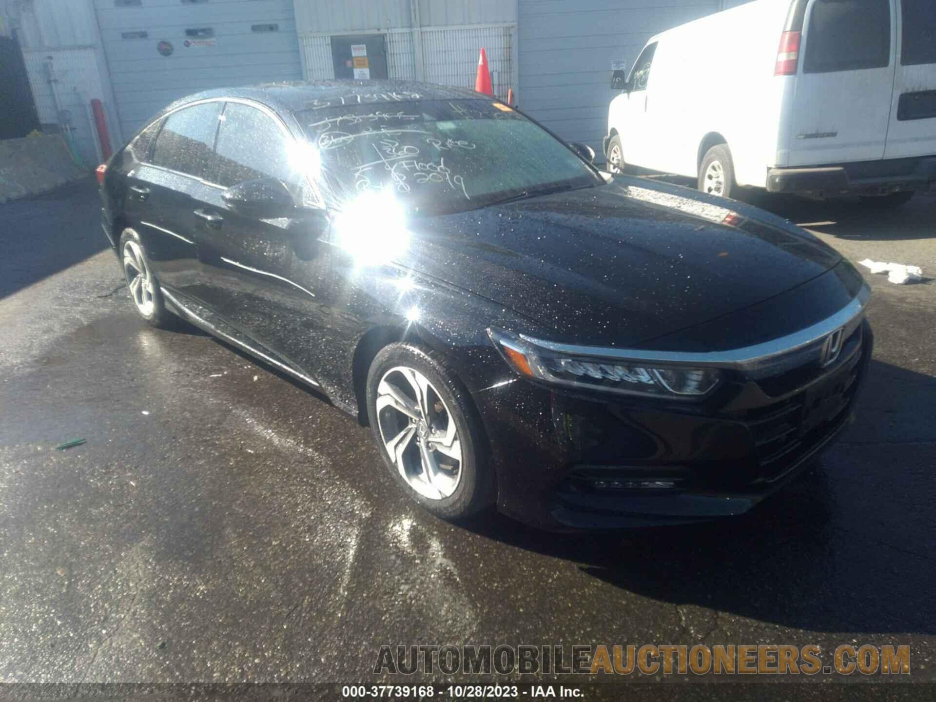 1HGCV1F50KA136585 HONDA ACCORD SEDAN 2019