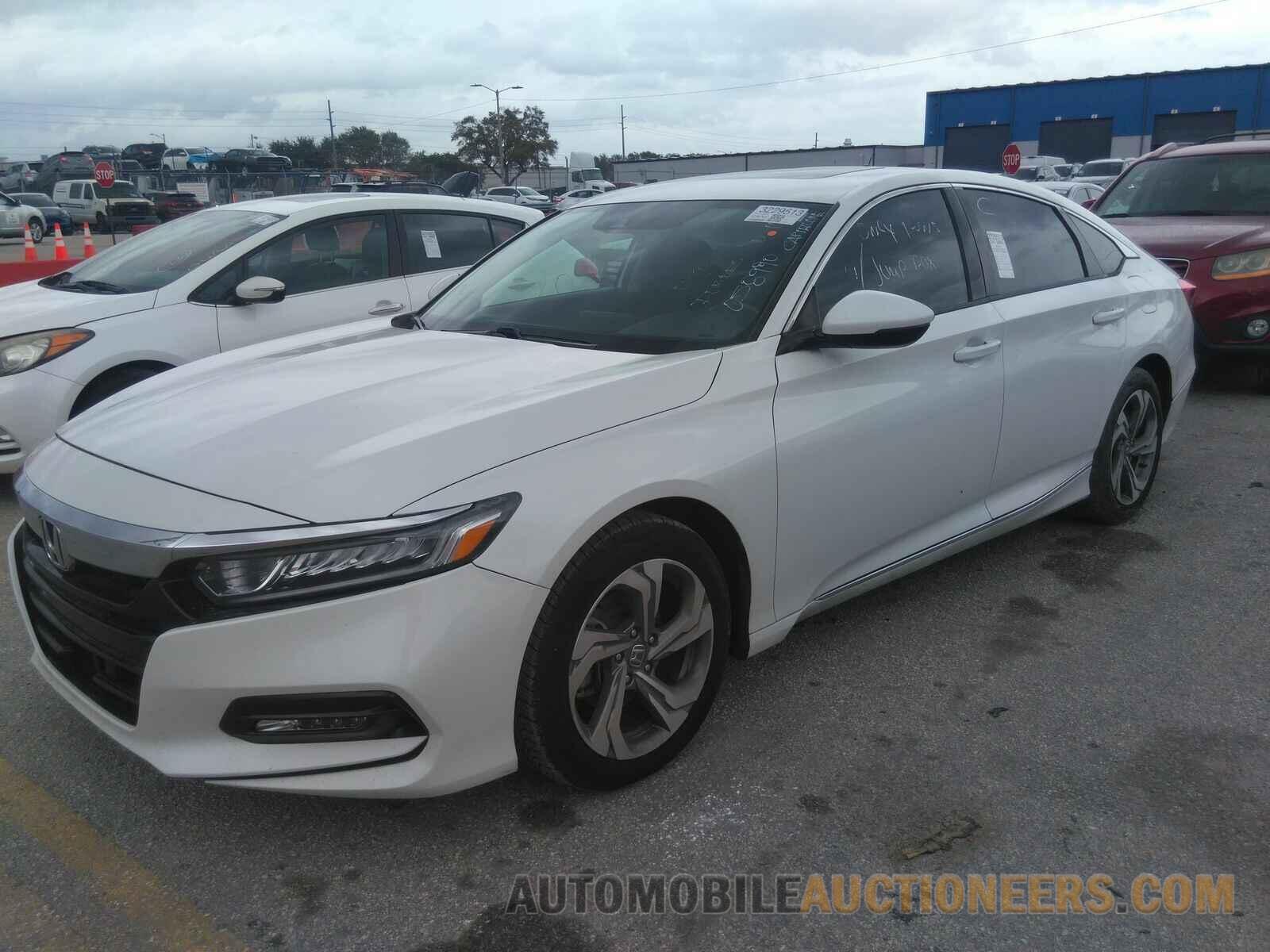 1HGCV1F52KA058990 Honda Accord Sedan 2019