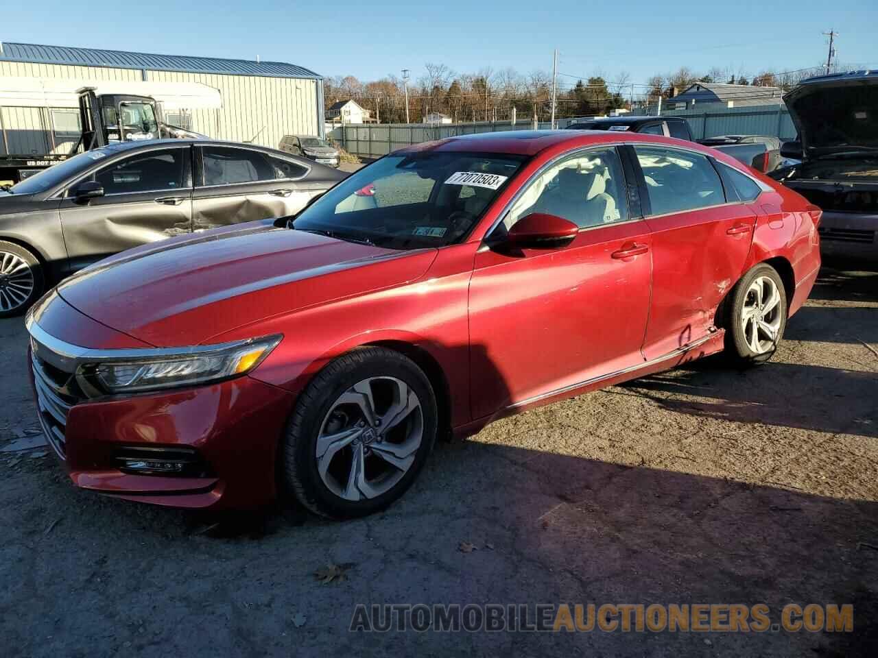 1HGCV1F54JA133803 HONDA ACCORD 2018