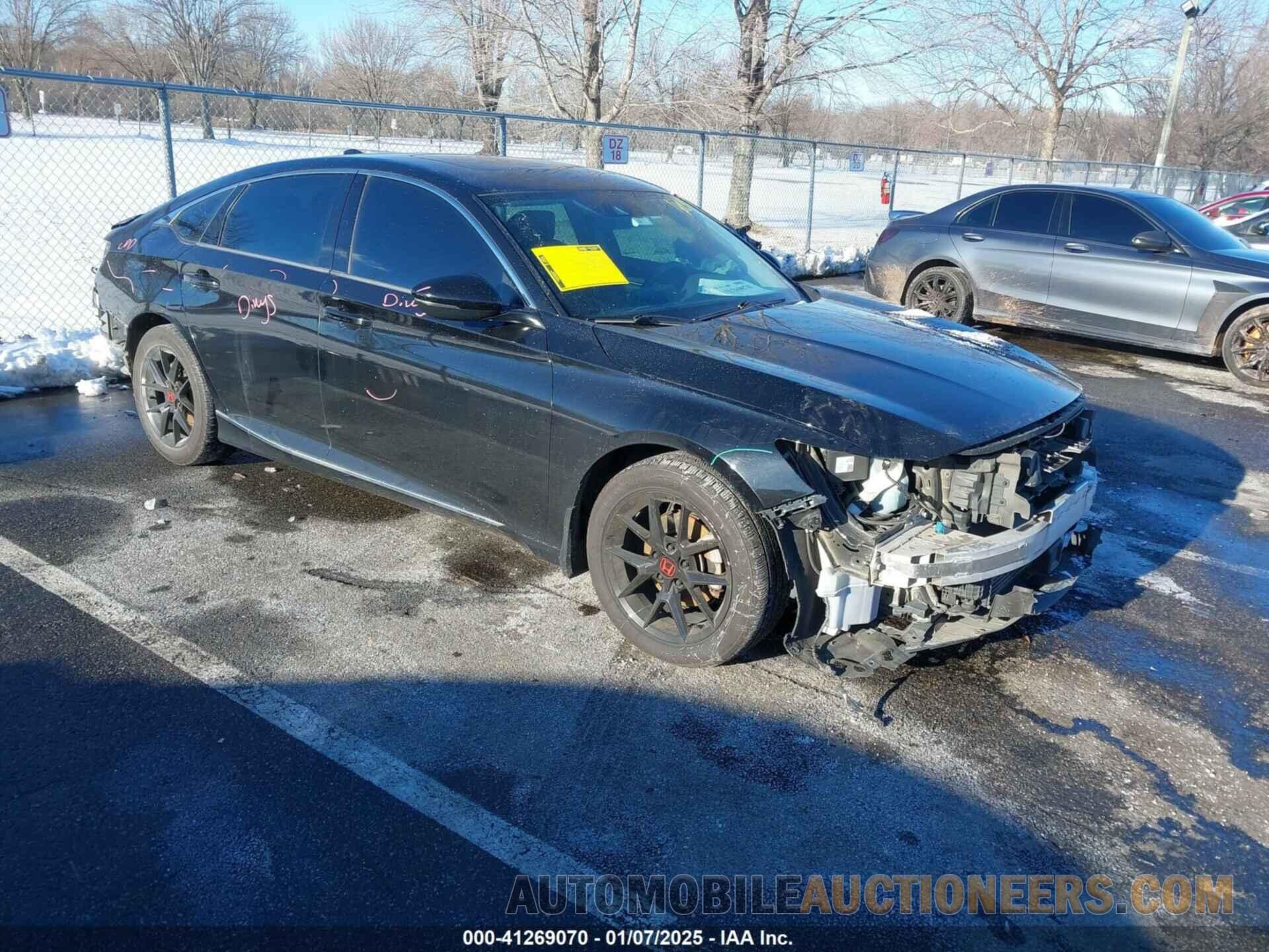 1HGCV1F55JA064698 HONDA ACCORD 2018