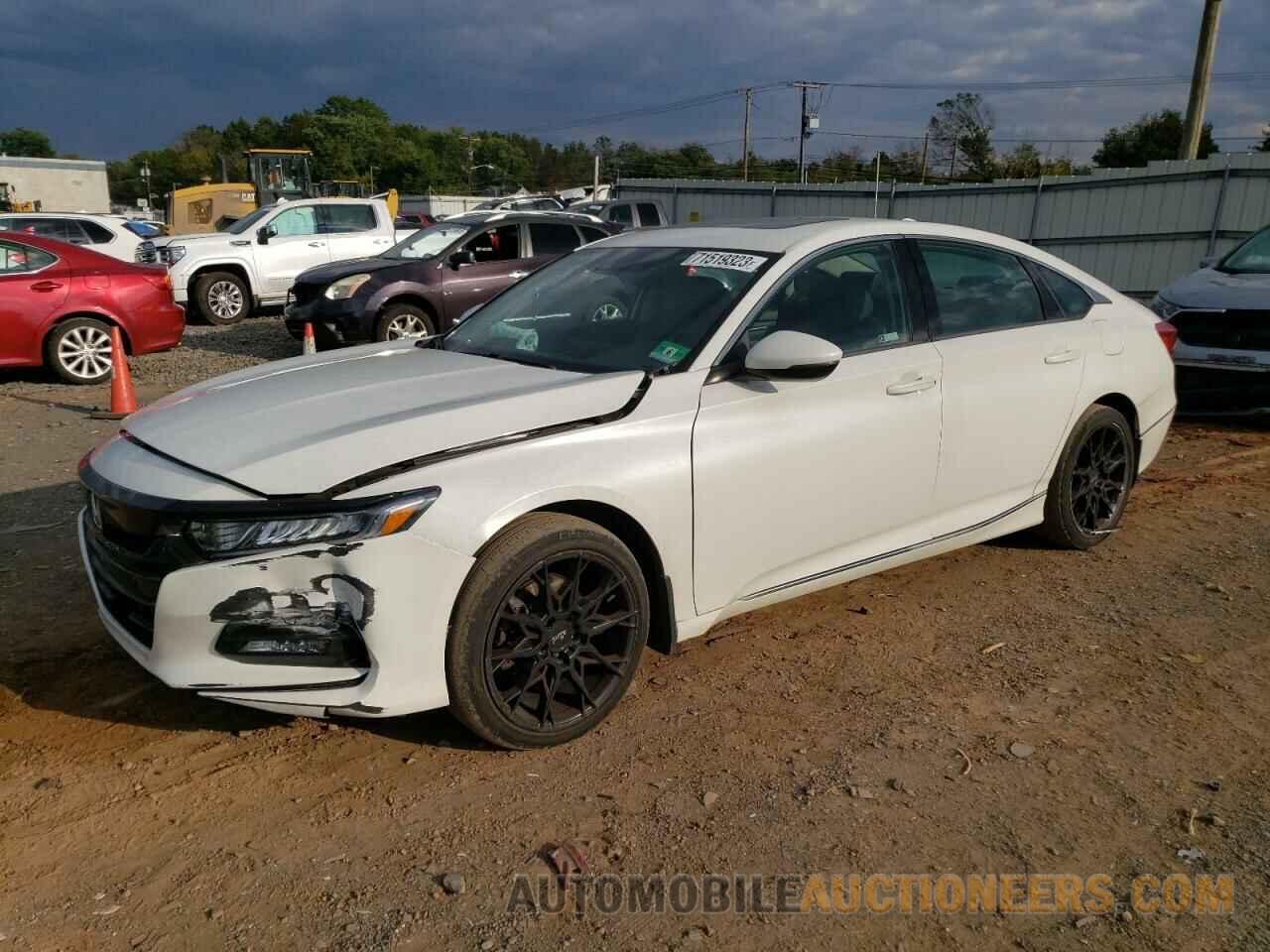 1HGCV1F59JA124532 HONDA ACCORD 2018