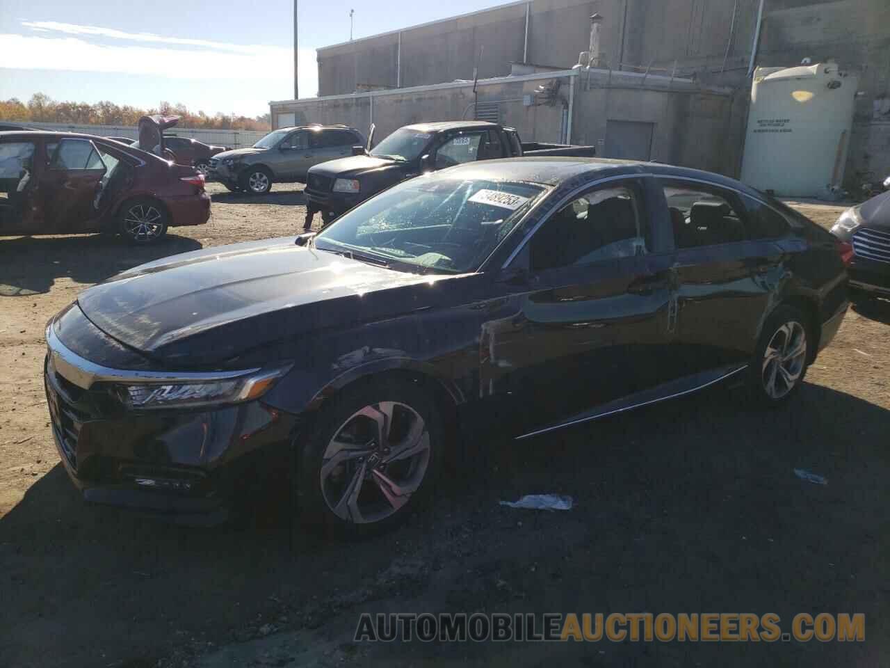 1HGCV1F60JA121026 HONDA ACCORD 2018