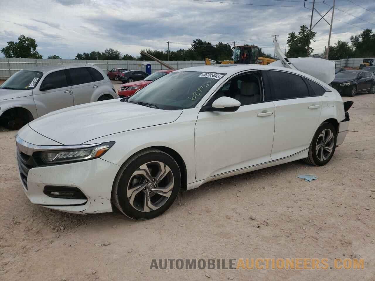 1HGCV1F68JA013902 HONDA ACCORD 2018