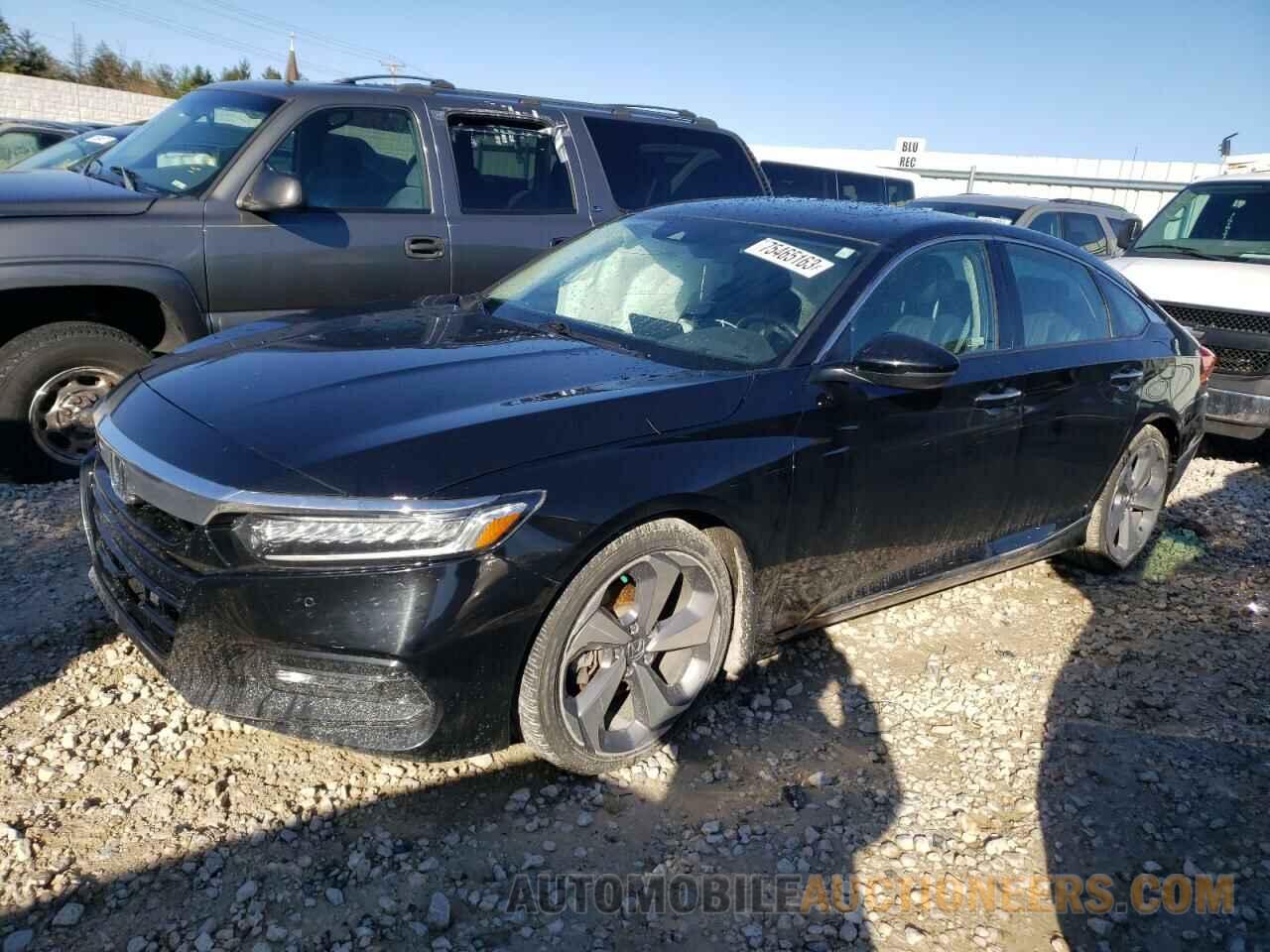 1HGCV1F90JA099264 HONDA ACCORD 2018