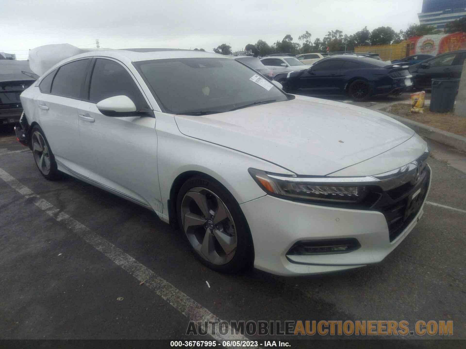 1HGCV1F91JA000158 HONDA ACCORD SEDAN 2018