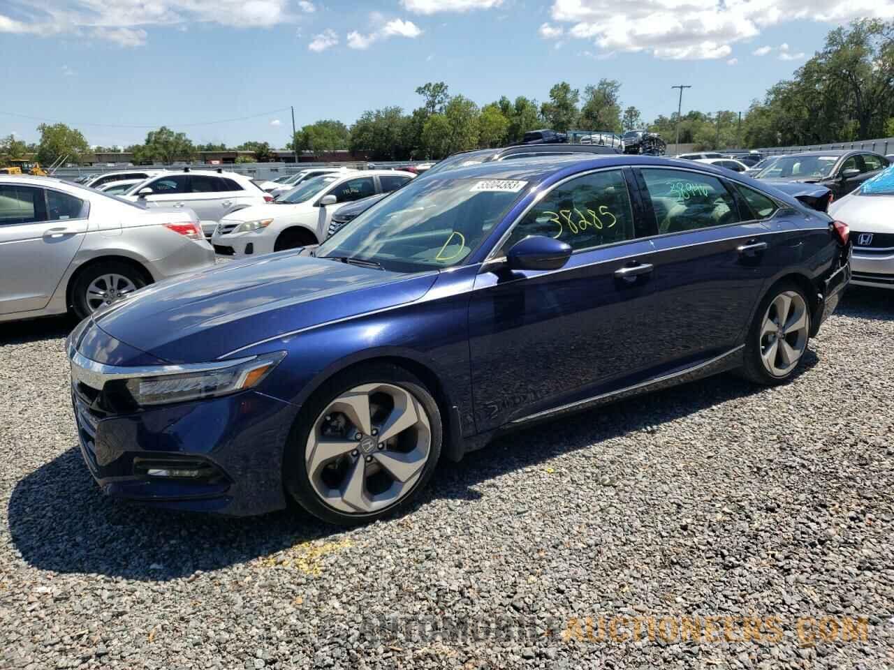 1HGCV1F91JA003982 HONDA ACCORD 2018