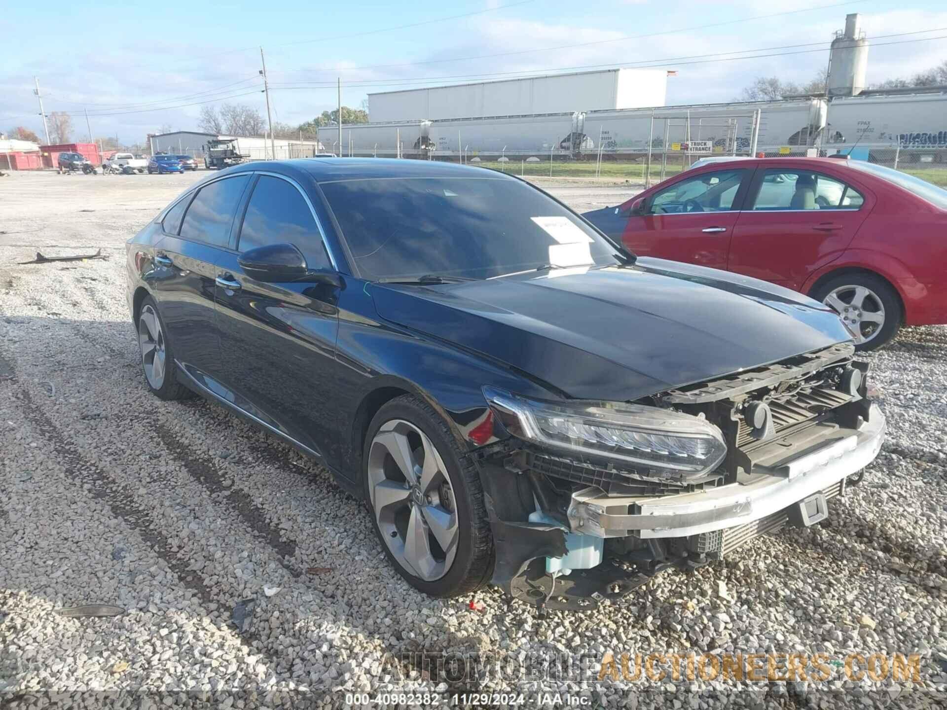 1HGCV1F92JA151963 HONDA ACCORD 2018