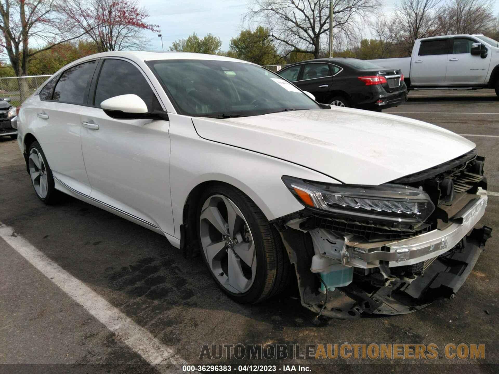 1HGCV1F92JA195803 HONDA ACCORD SEDAN 2018