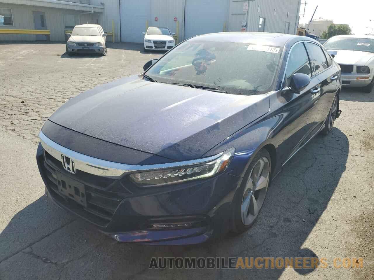 1HGCV1F93JA016443 HONDA ACCORD 2018