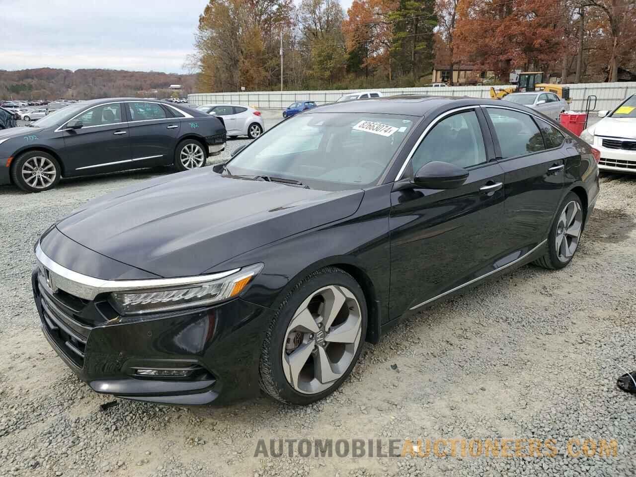 1HGCV1F93JA028737 HONDA ACCORD 2018