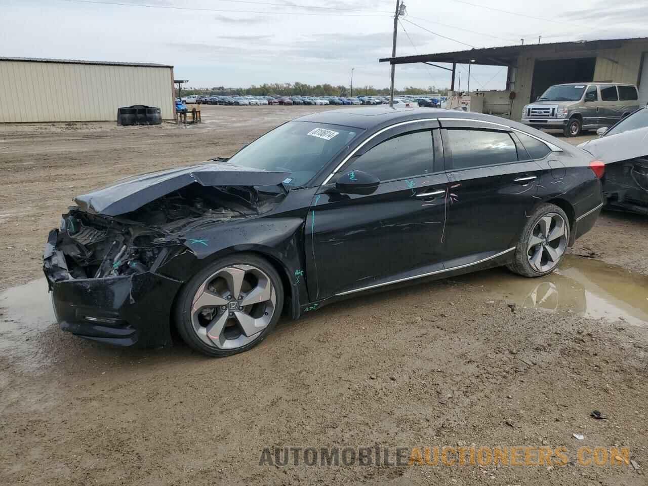 1HGCV1F93JA053590 HONDA ACCORD 2018