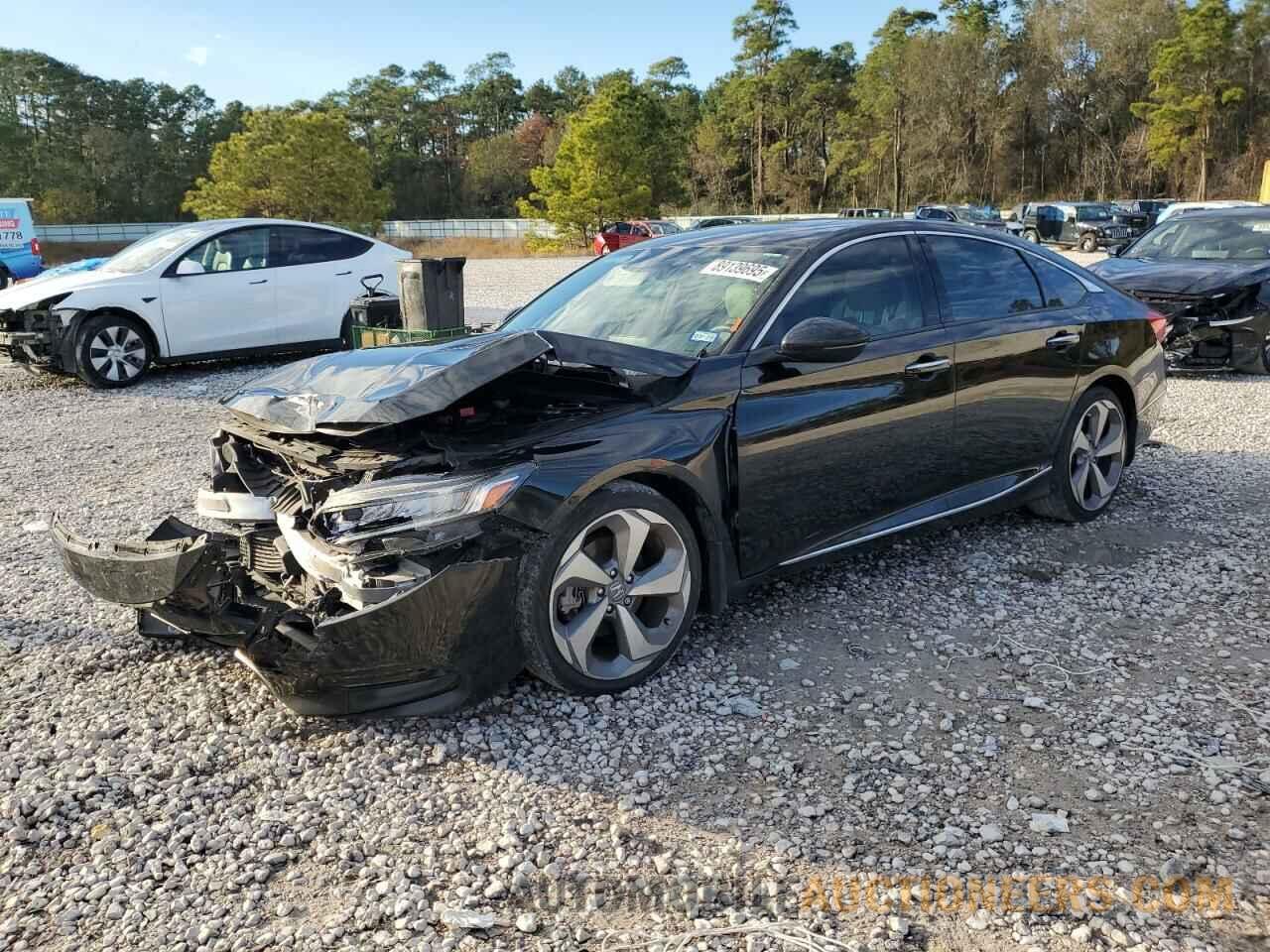 1HGCV1F94JA033140 HONDA ACCORD 2018