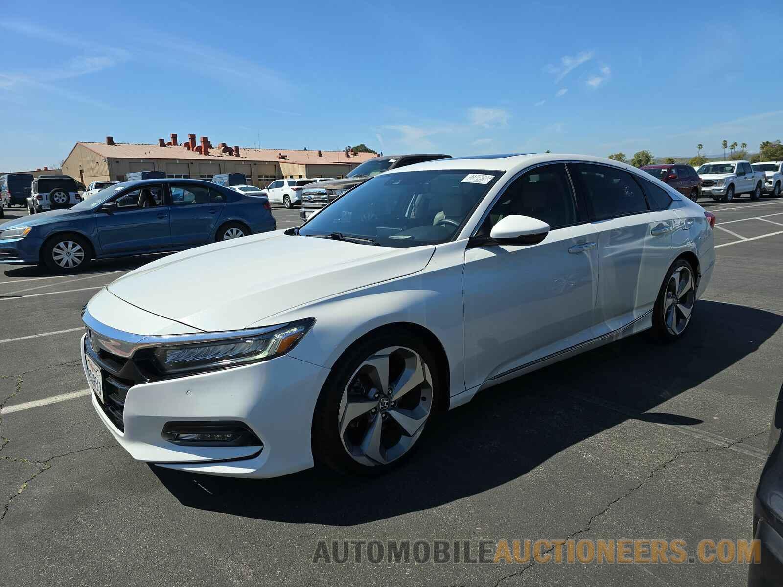 1HGCV1F94JA043781 Honda Accord Sedan 2018