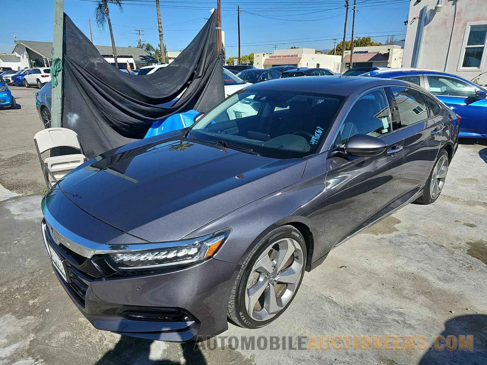 1HGCV1F94JA084010 Honda Accord Sedan 2018