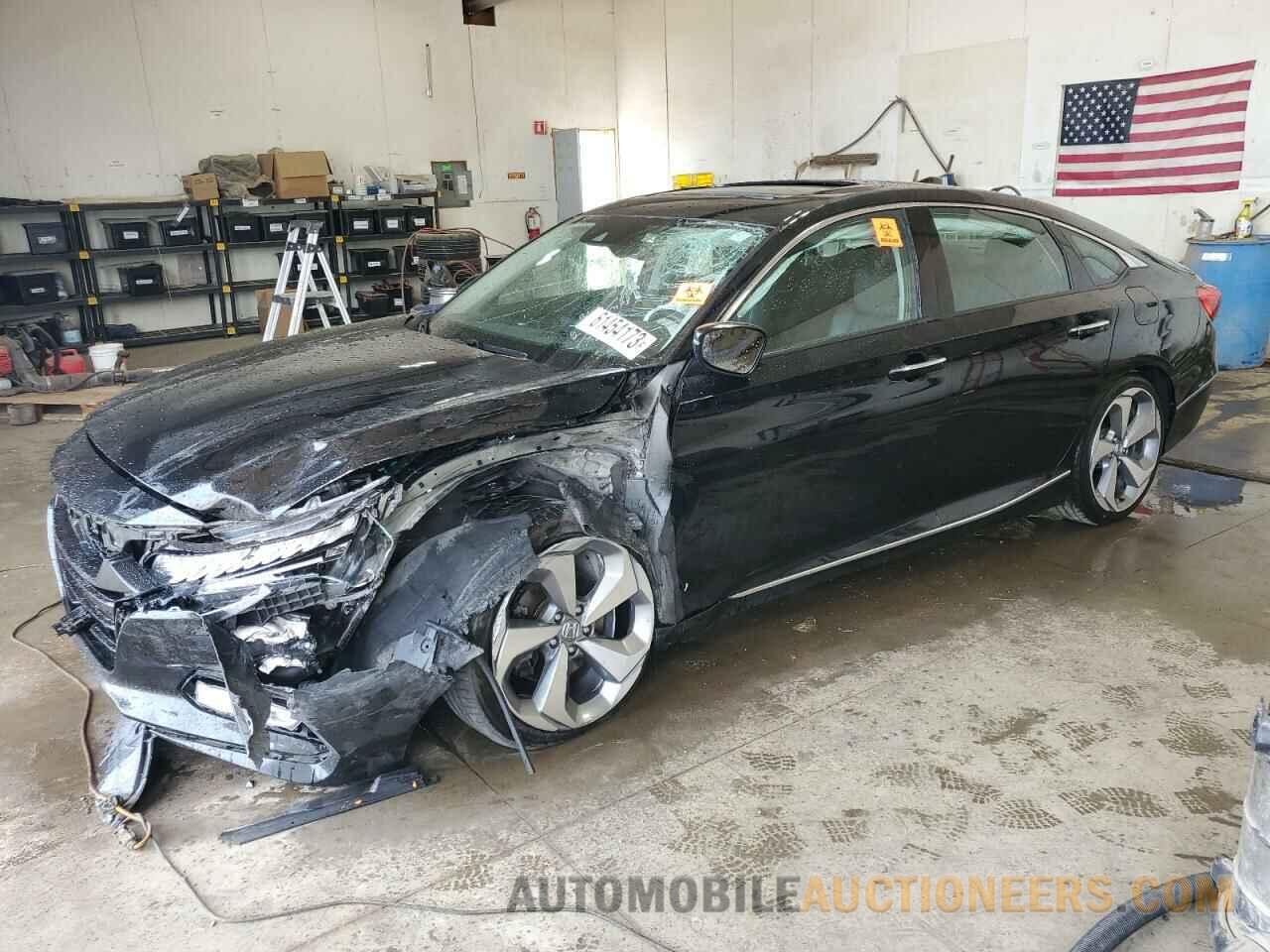 1HGCV1F95JA005606 HONDA ACCORD 2018