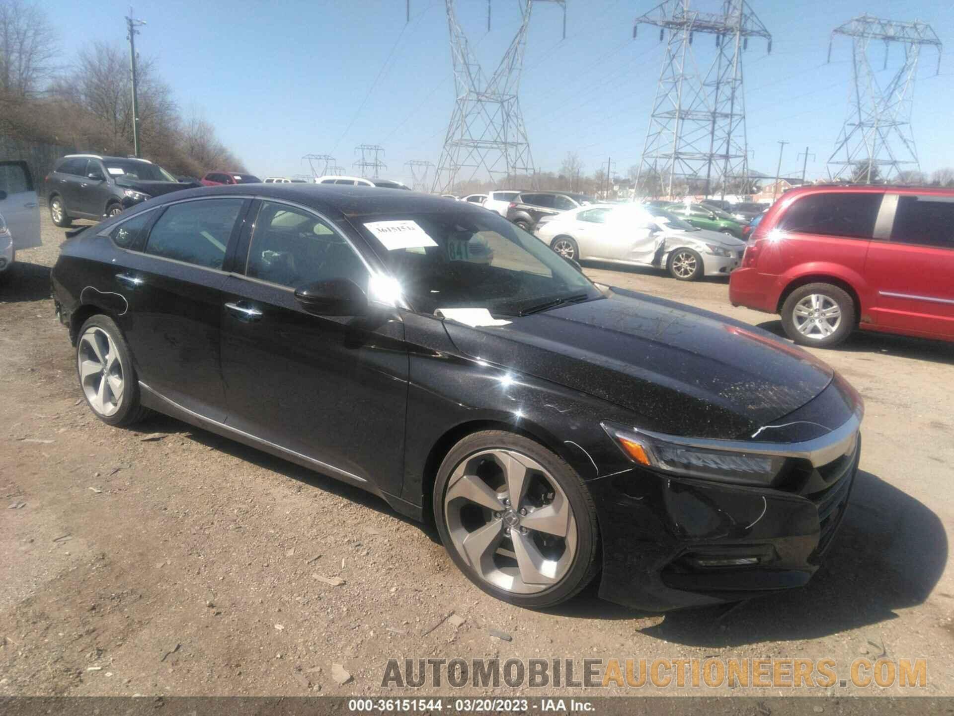 1HGCV1F95JA113840 HONDA ACCORD SEDAN 2018