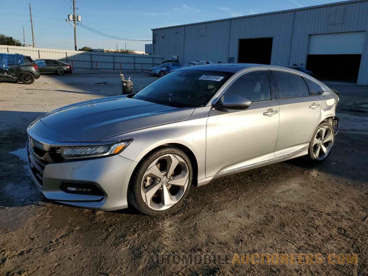 1HGCV1F95JA135031 HONDA ACCORD 2018