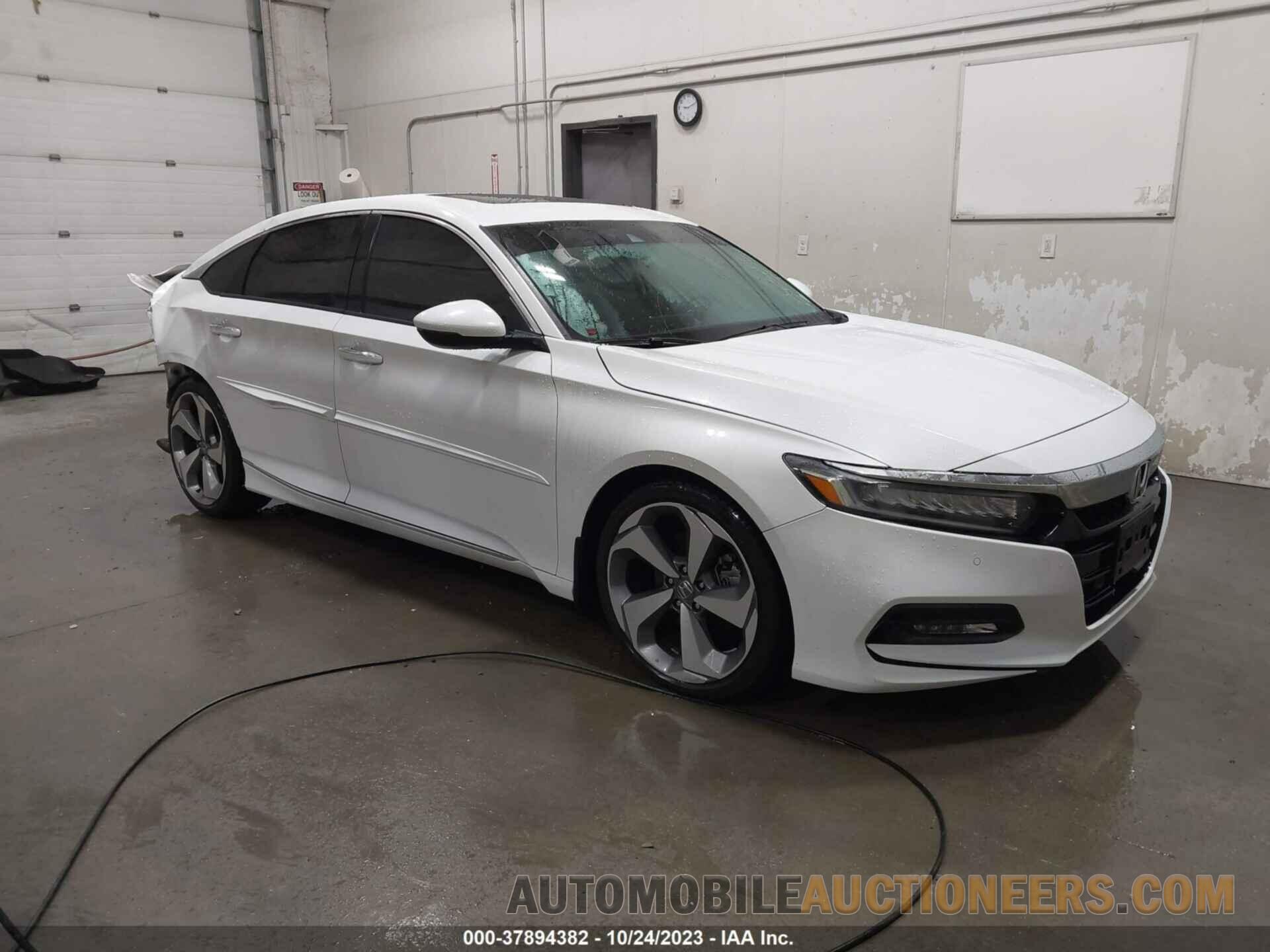 1HGCV1F95JA194614 HONDA ACCORD 2018