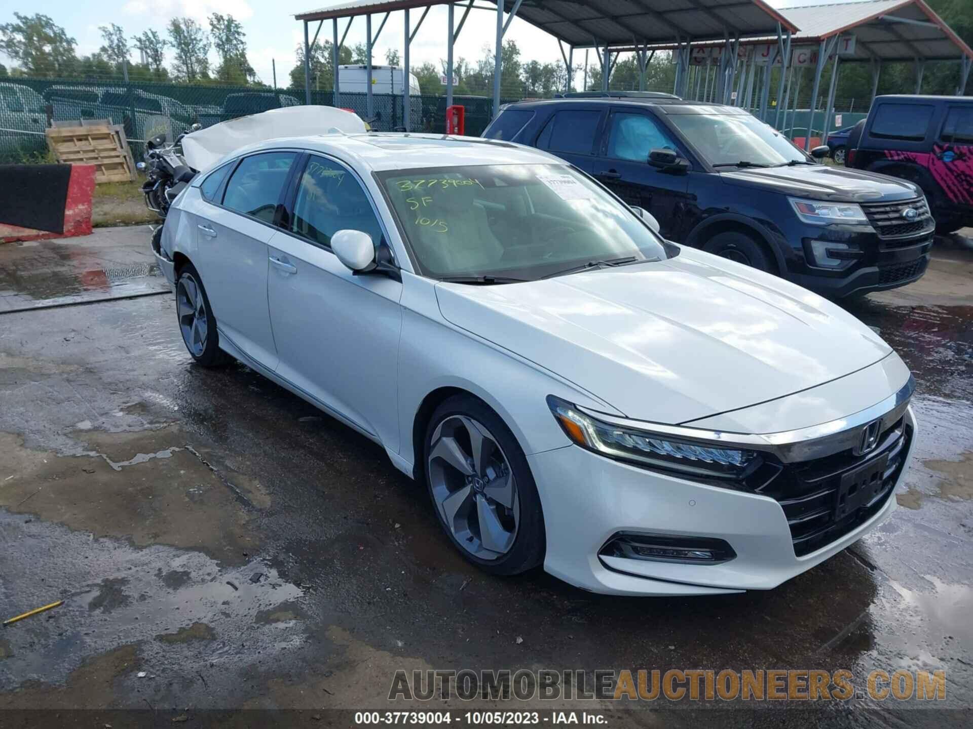 1HGCV1F96JA049694 HONDA ACCORD SEDAN 2018