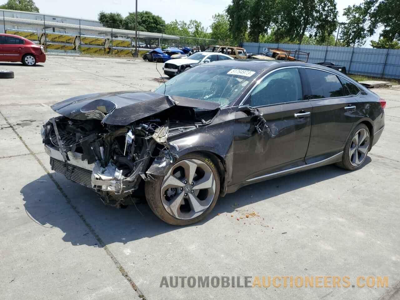 1HGCV1F99JA038902 HONDA ACCORD 2018