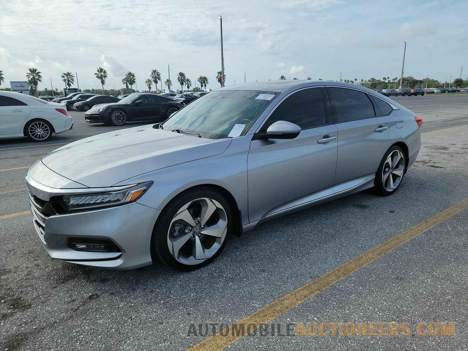 1HGCV1F99JA074704 Honda Accord Sedan 2018