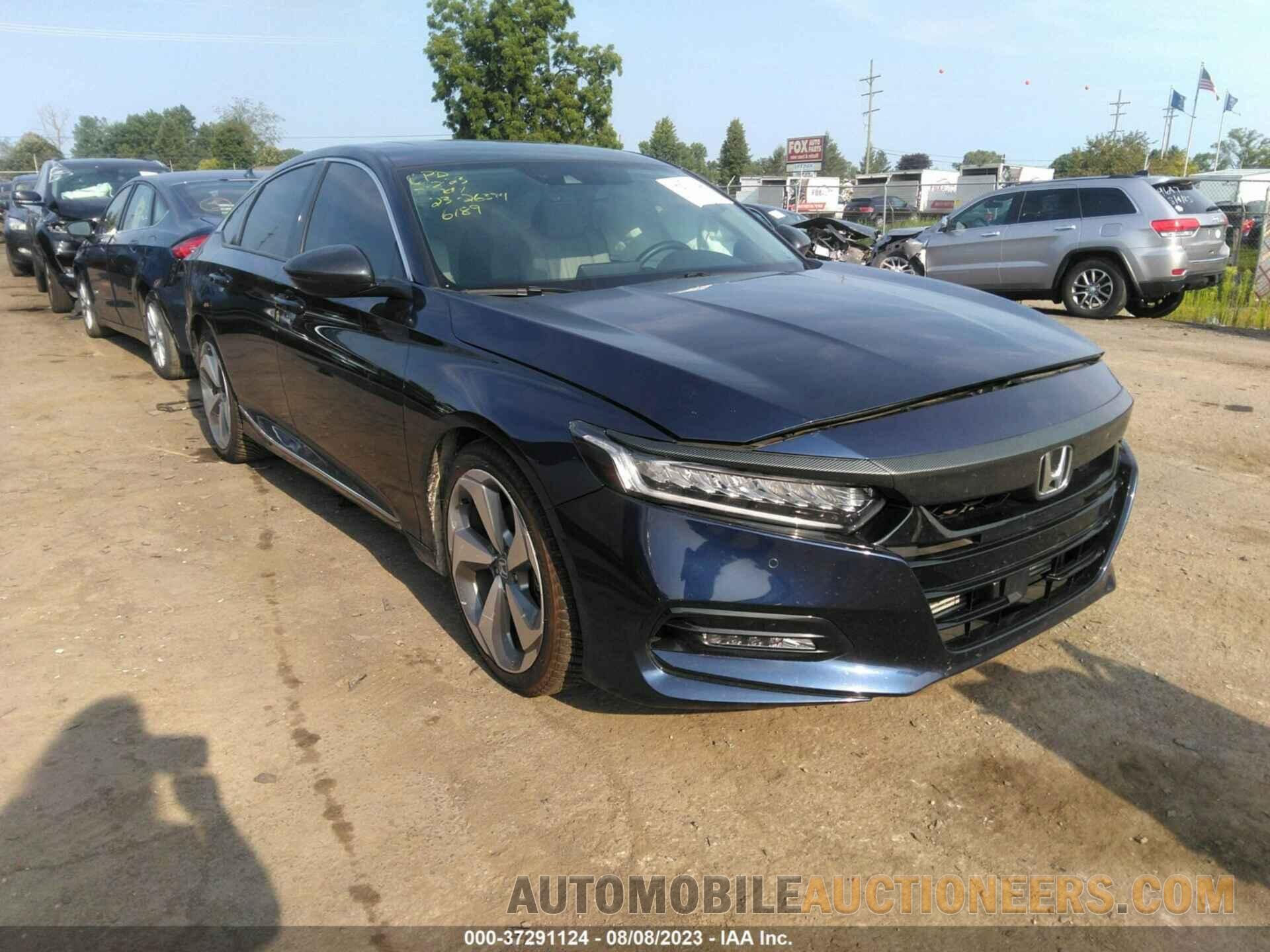 1HGCV1F99JA186189 HONDA ACCORD SEDAN 2018