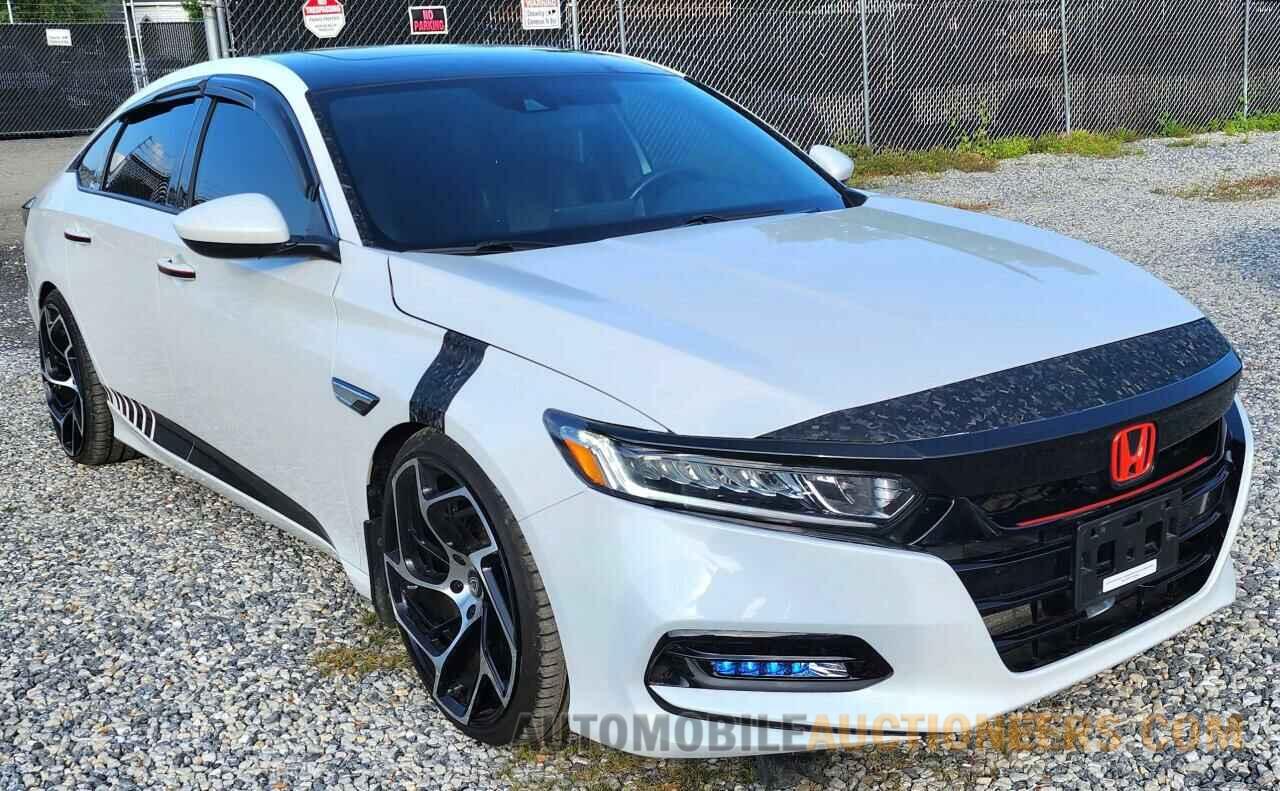 1HGCV2F3XJA017607 HONDA ACCORD 2018