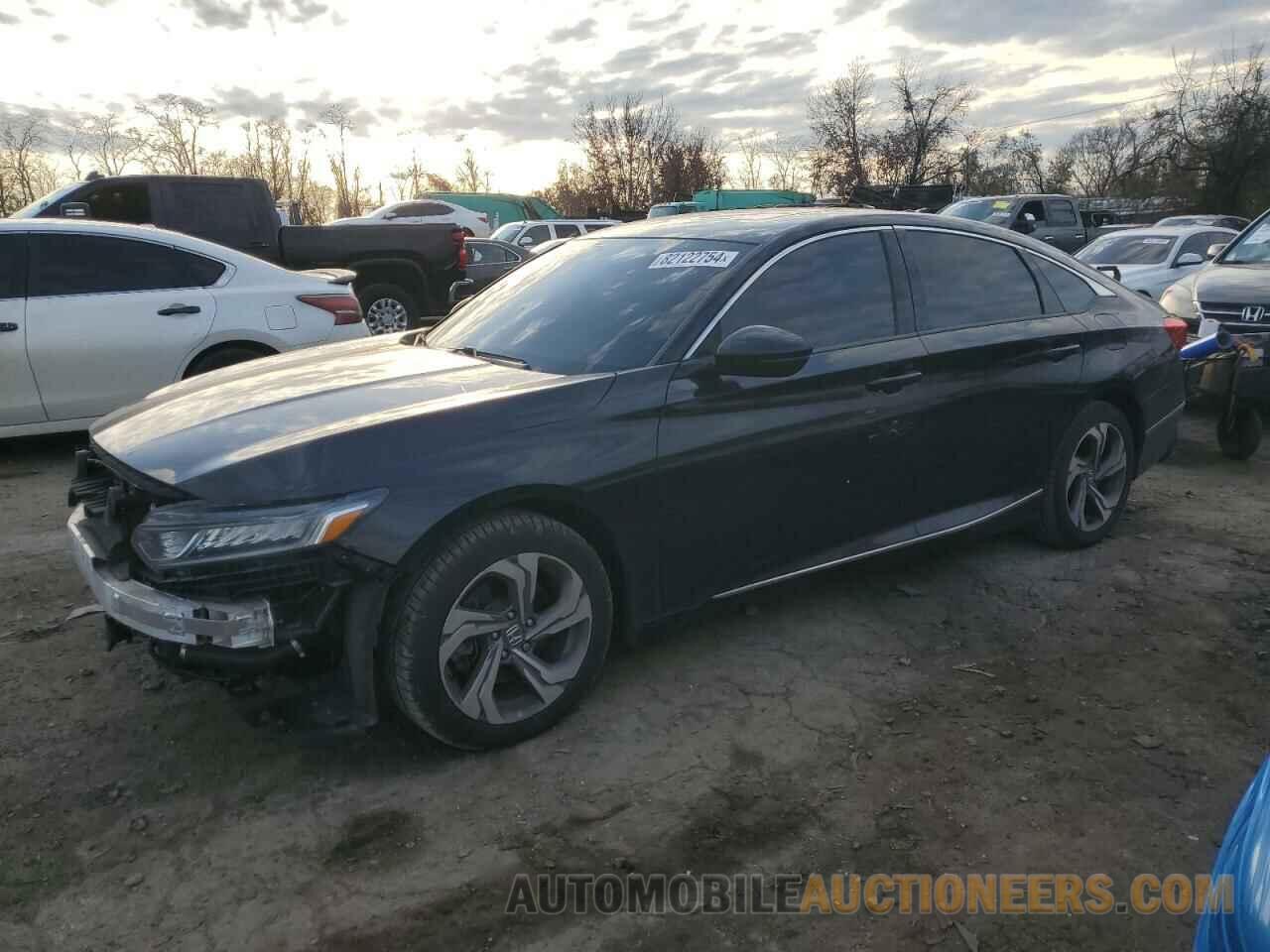 1HGCV2F52JA040686 HONDA ACCORD 2018