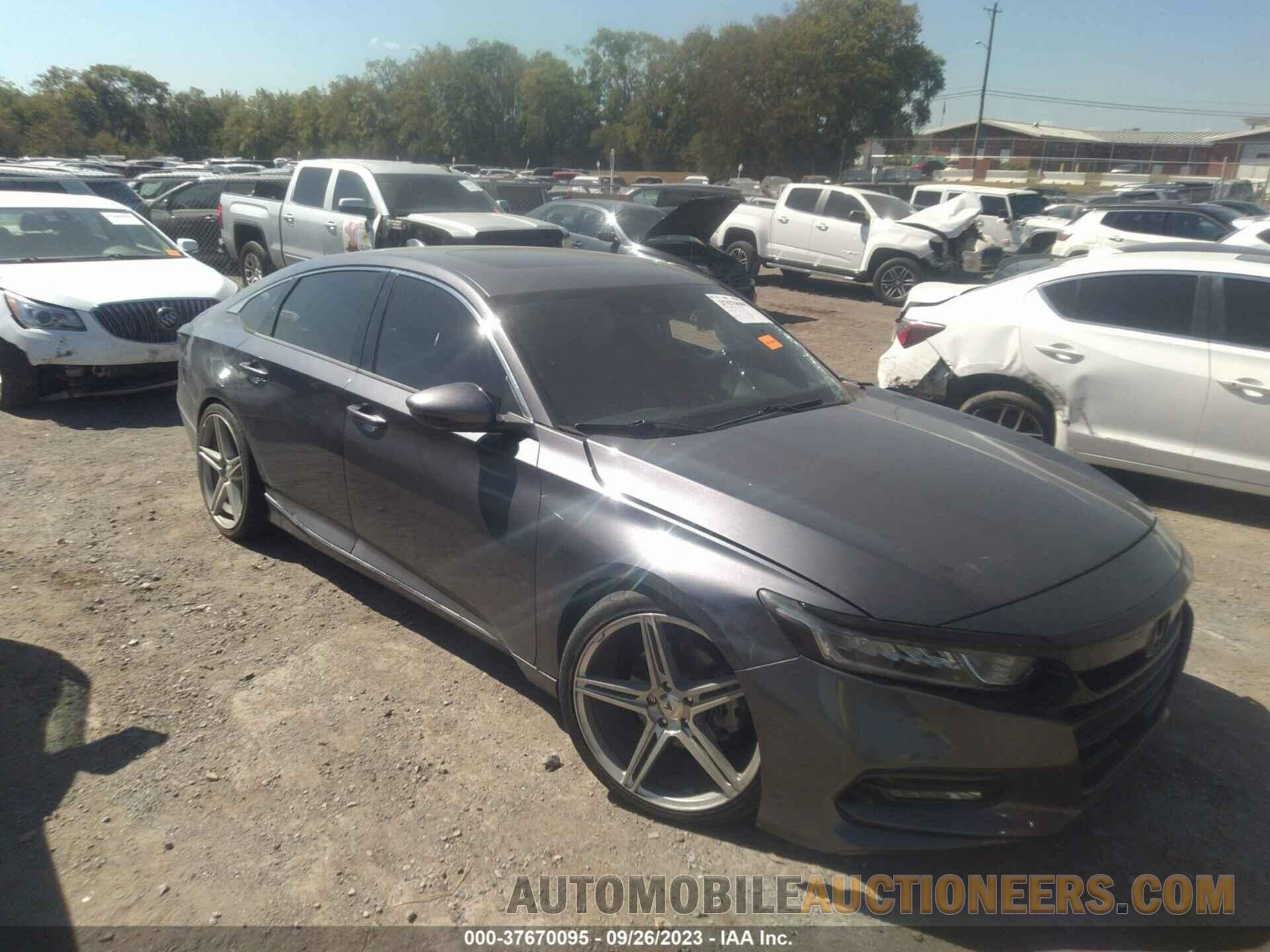 1HGCV2F53JA024156 HONDA ACCORD SEDAN 2018