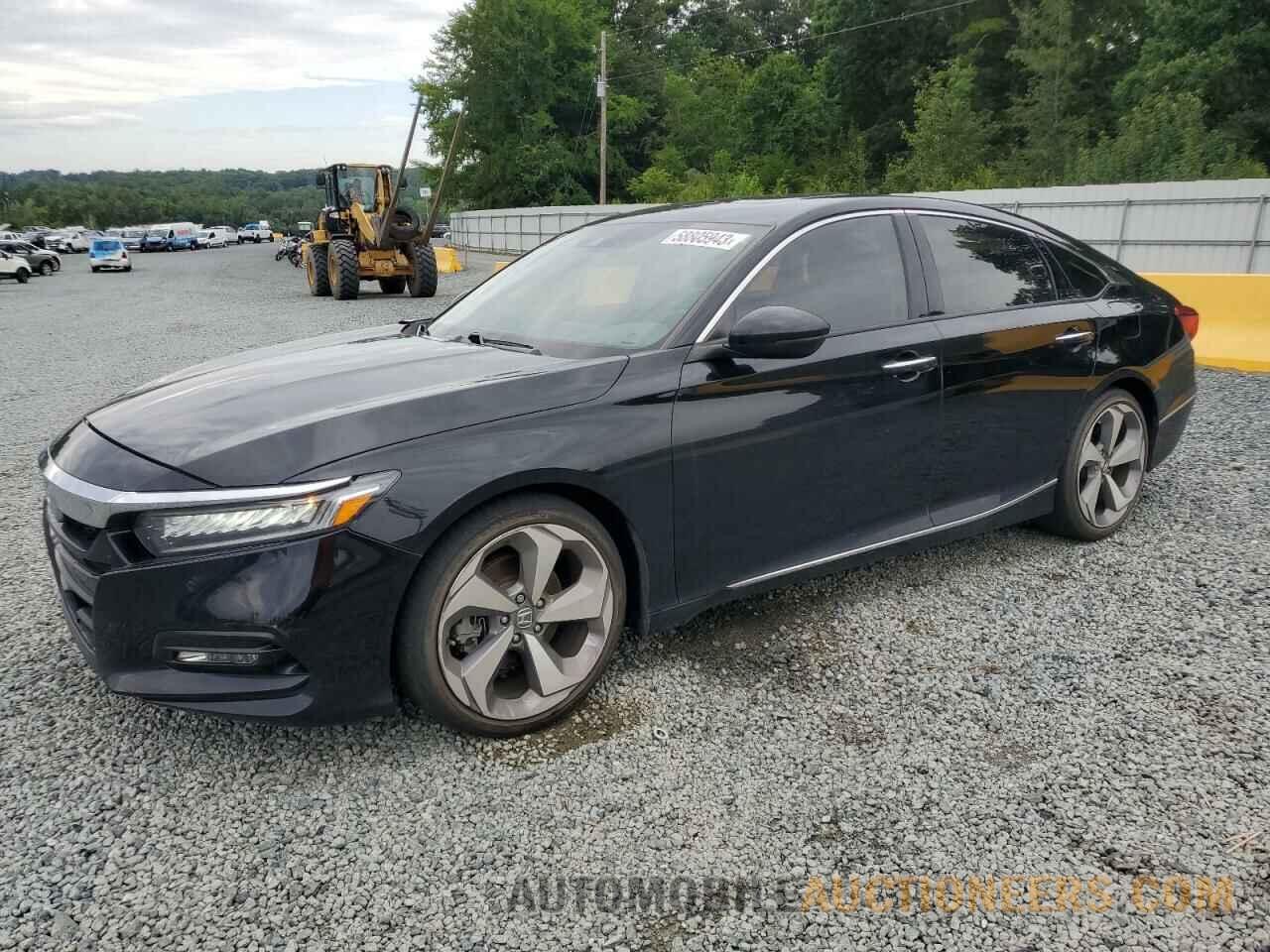 1HGCV2F90JA004935 HONDA ACCORD 2018