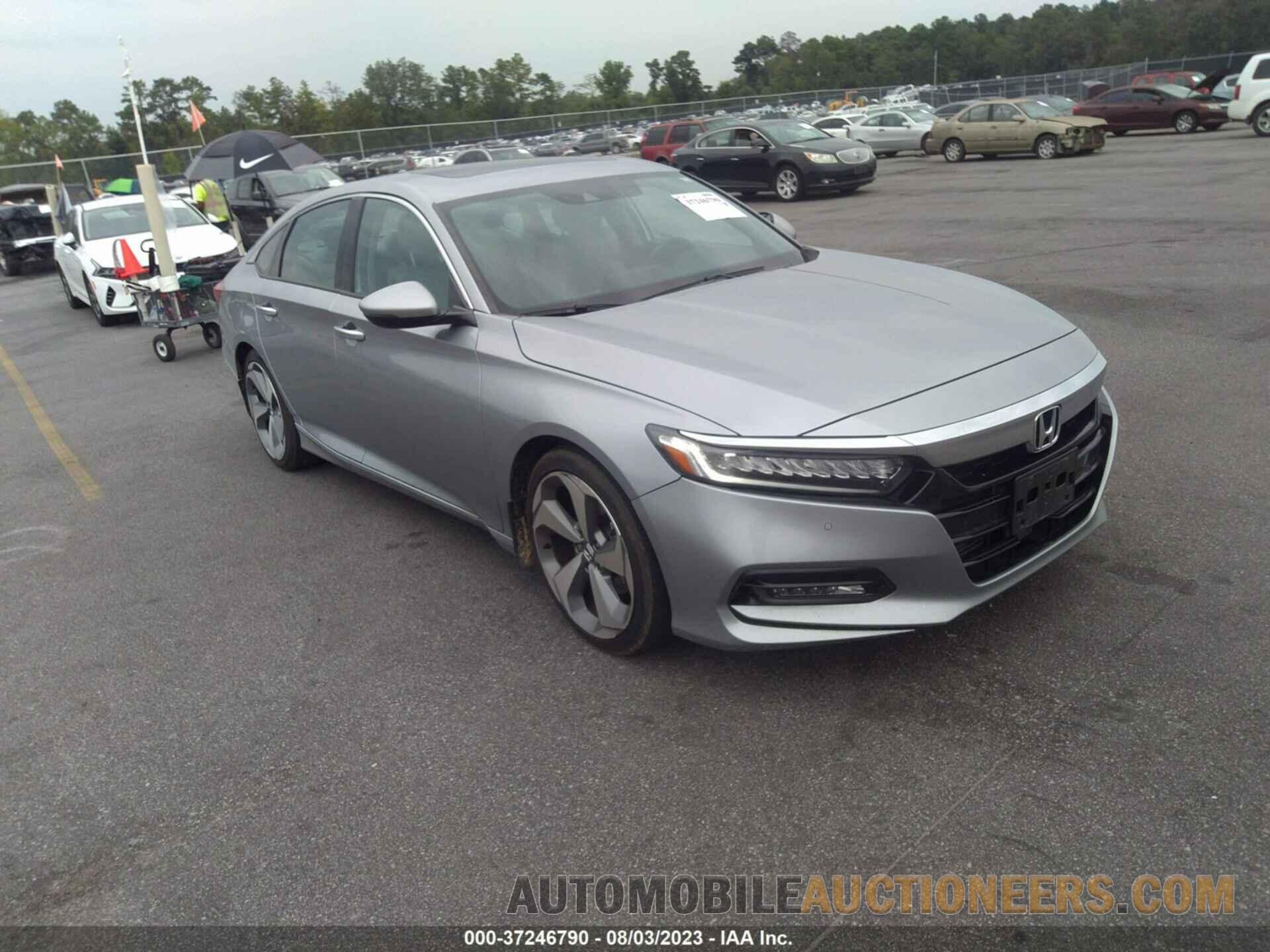 1HGCV2F90JA050961 HONDA ACCORD SEDAN 2018