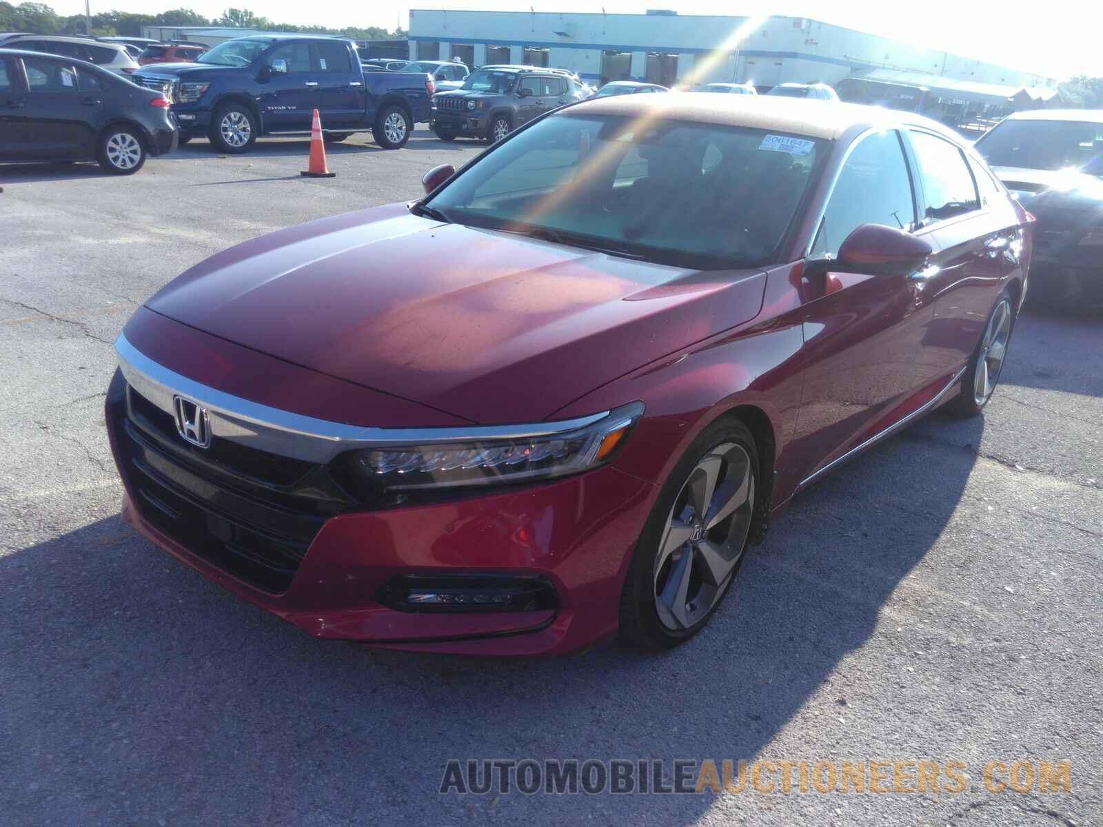 1HGCV2F91KA003827 Honda Accord Sedan 2019