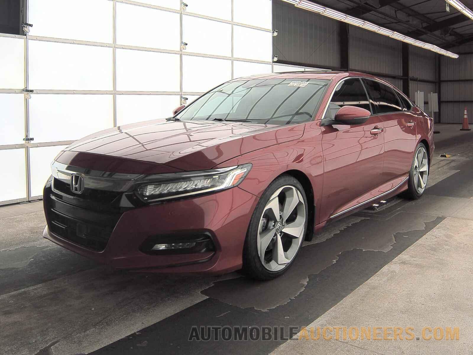 1HGCV2F92JA020697 Honda Accord Sedan 2018