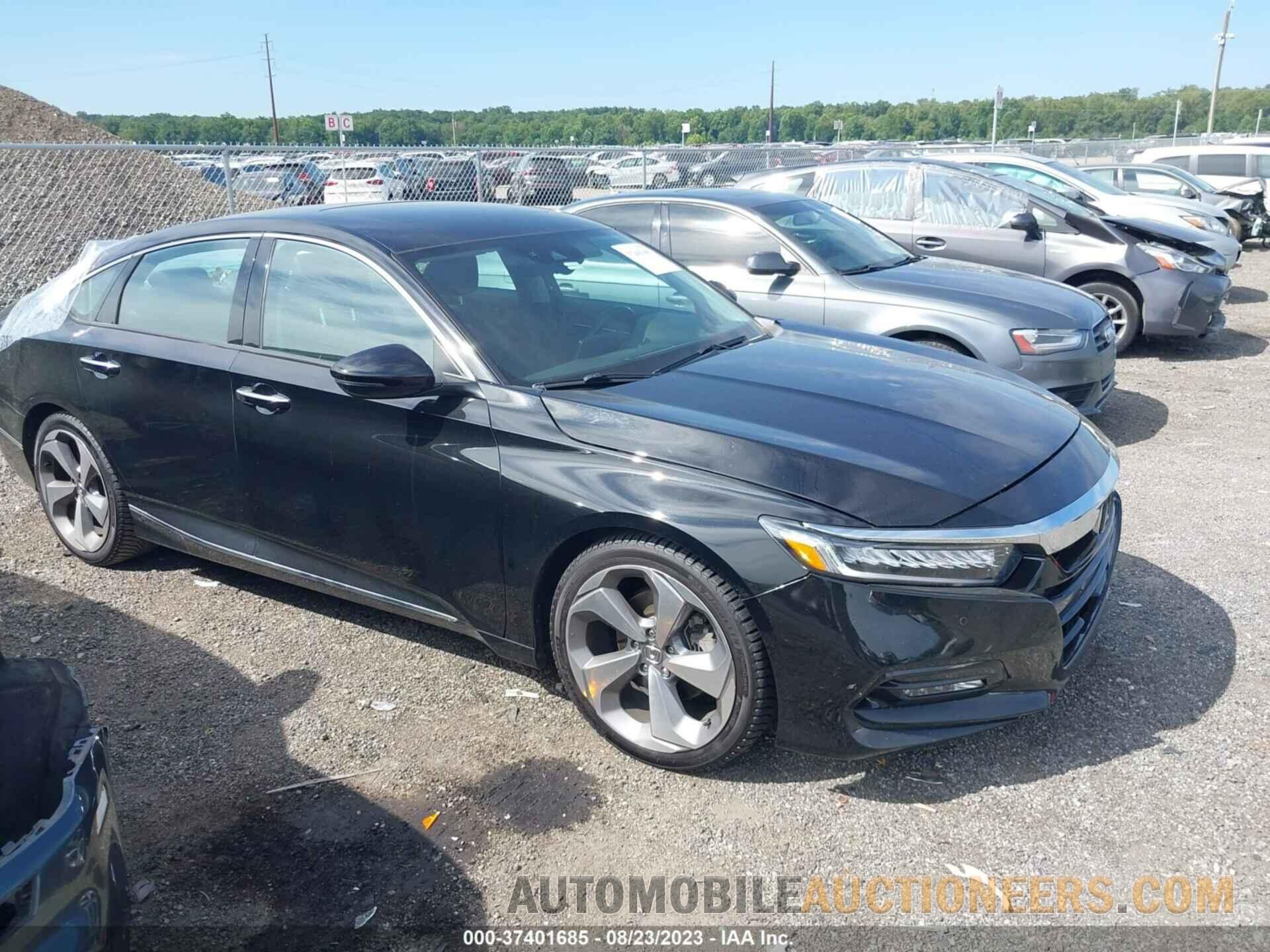 1HGCV2F92JA039847 HONDA ACCORD 2018