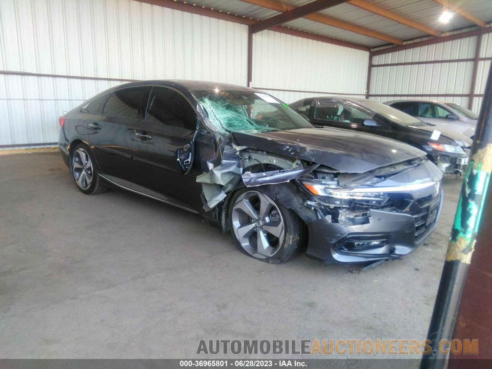 1HGCV2F94JA021186 HONDA ACCORD SEDAN 2018