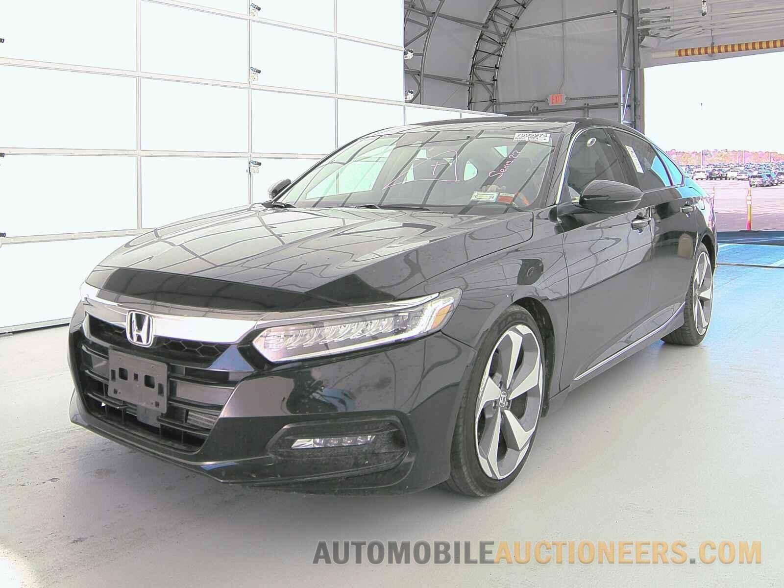 1HGCV2F95JA043164 Honda Accord Sedan 2018