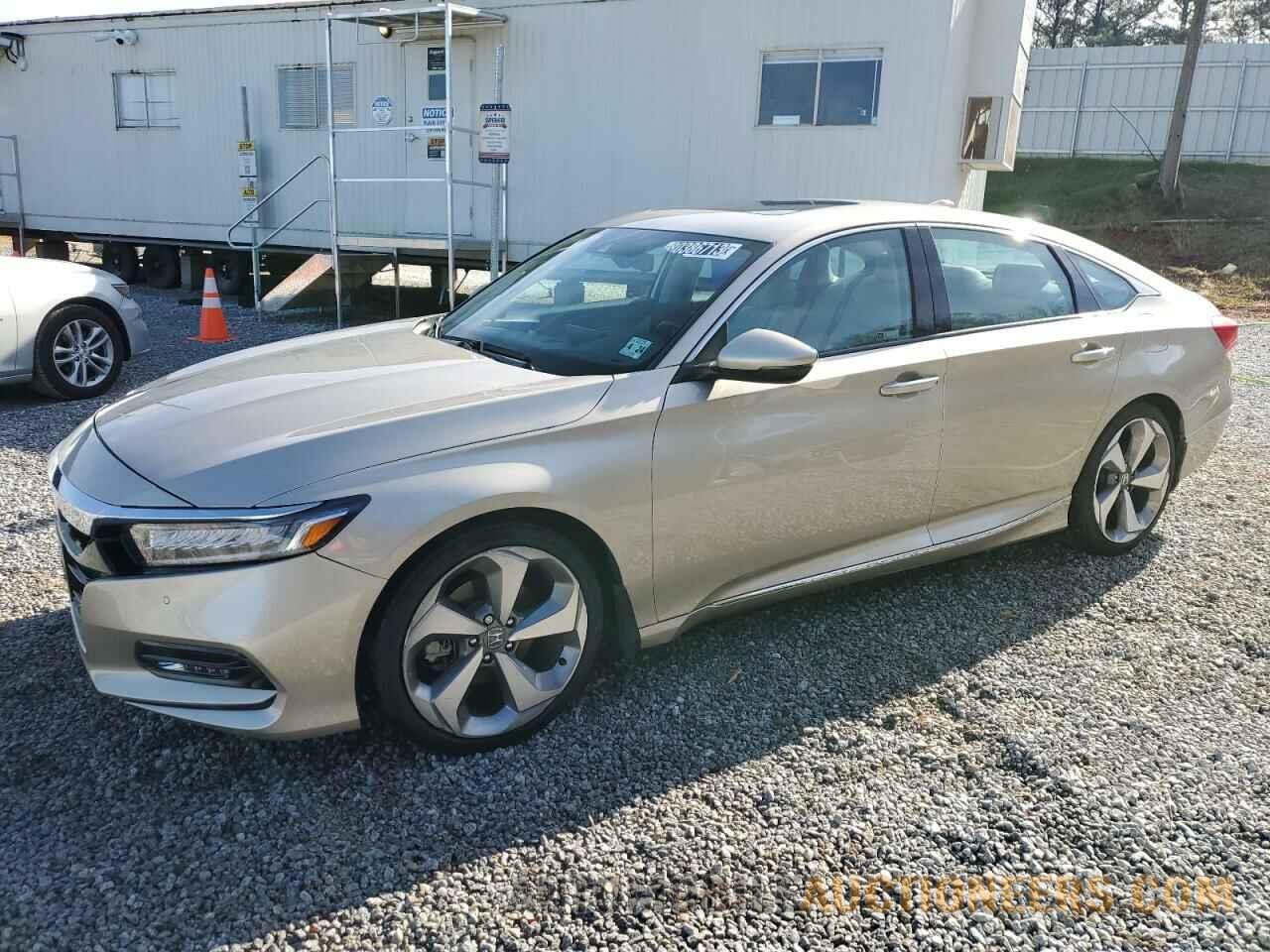 1HGCV2F95KA004303 HONDA ACCORD 2019