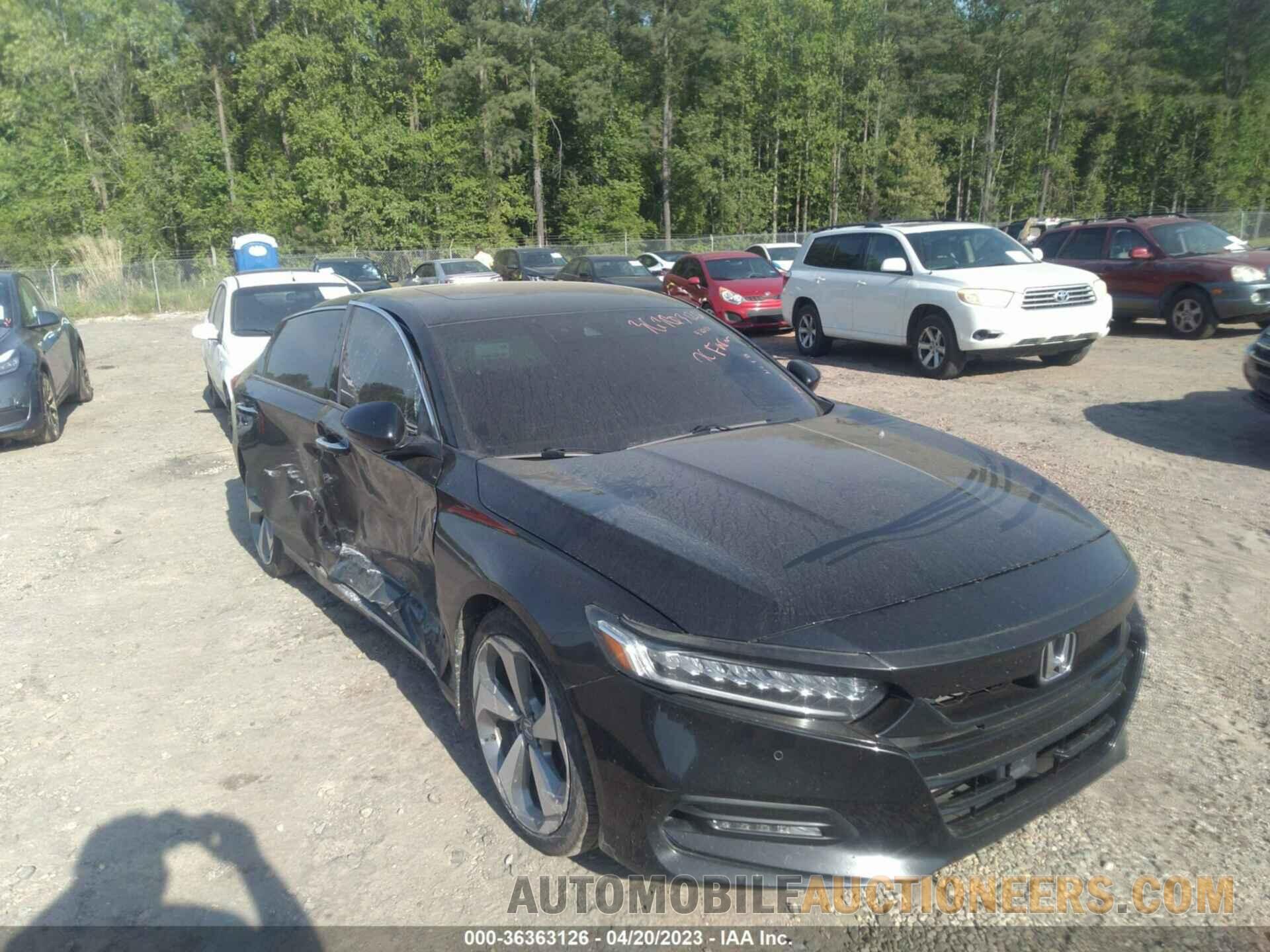 1HGCV2F96JA017950 HONDA ACCORD SEDAN 2018