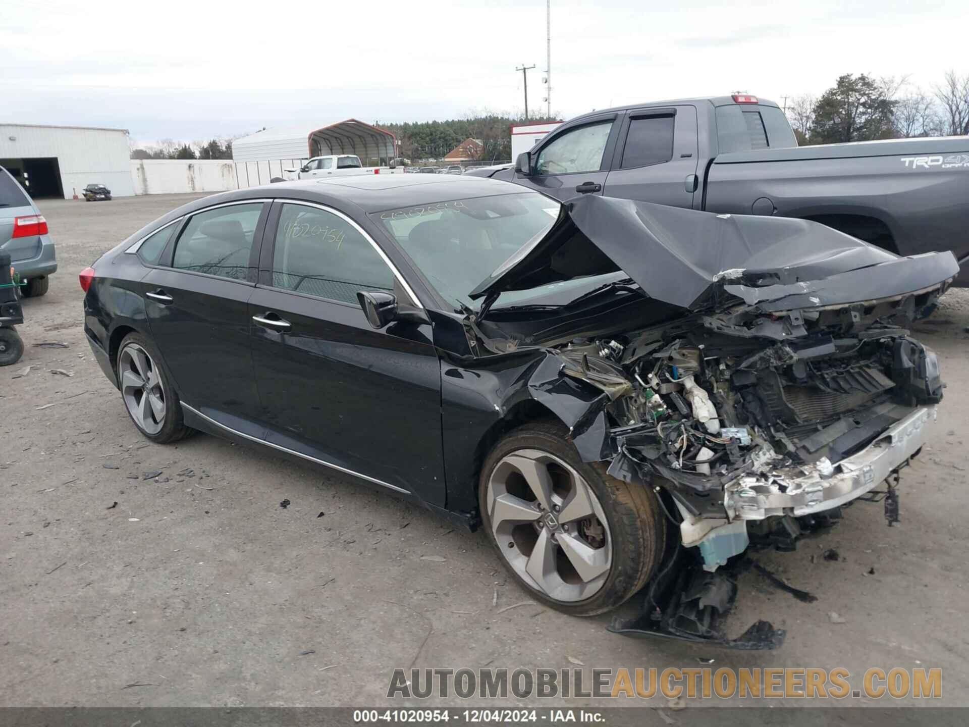 1HGCV2F97JA028004 HONDA ACCORD 2018