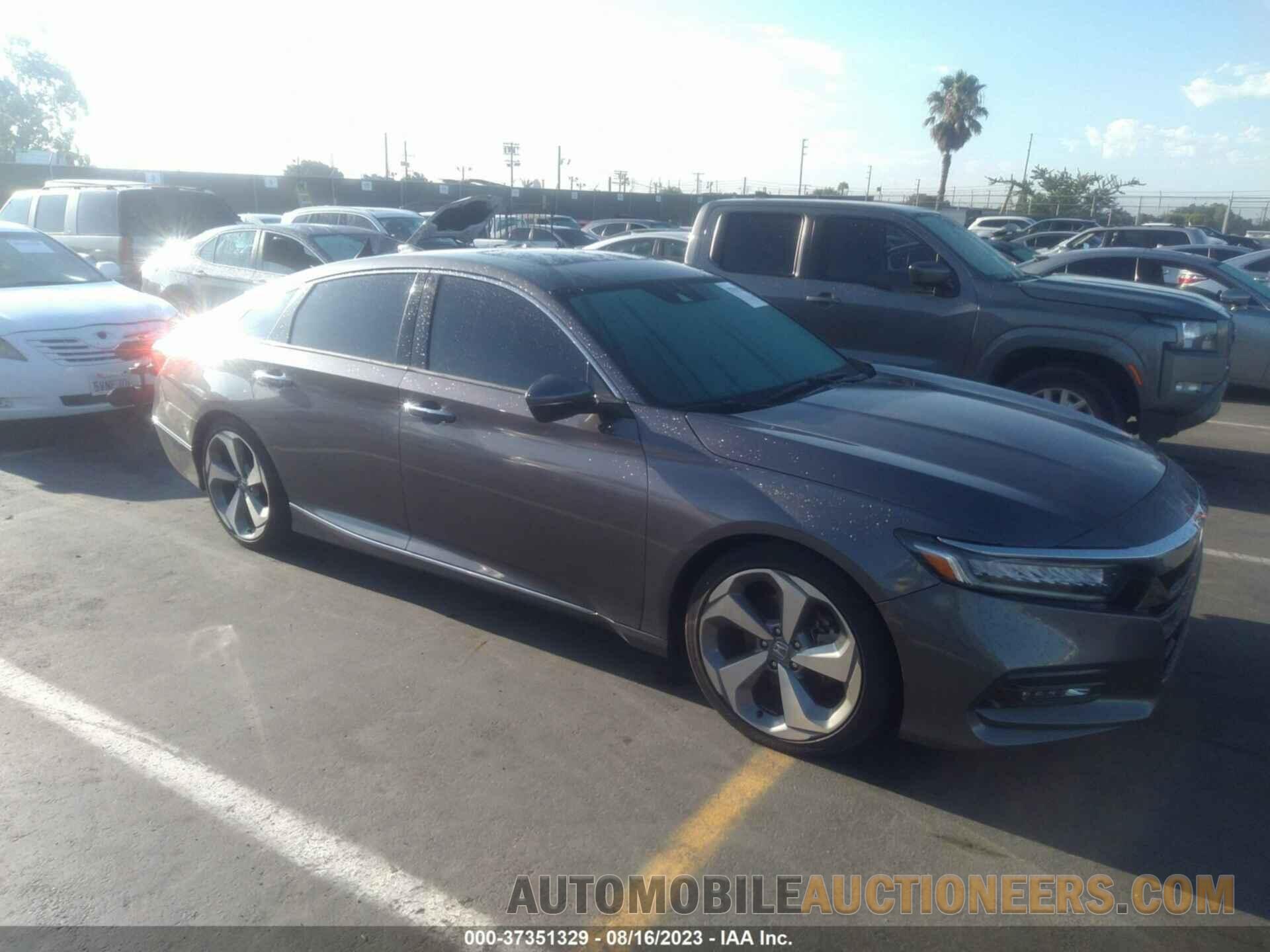 1HGCV2F97JA033333 HONDA ACCORD SEDAN 2018