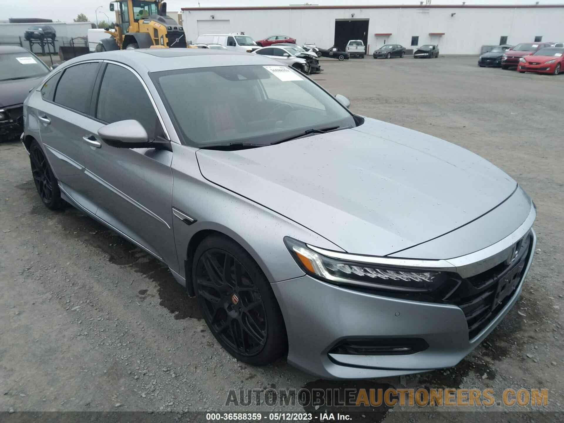 1HGCV2F97JA052979 HONDA ACCORD SEDAN 2018