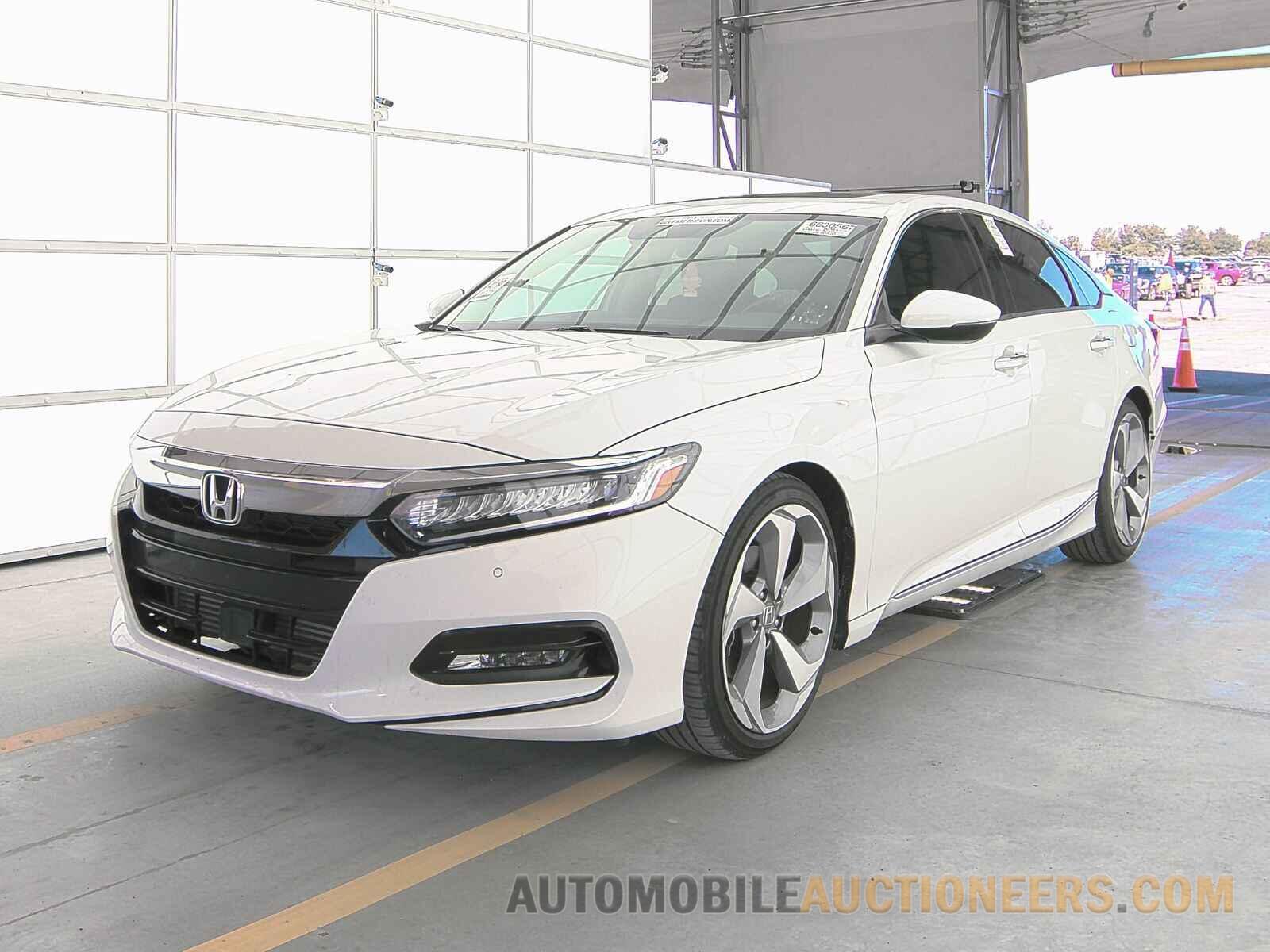 1HGCV2F97KA011883 Honda Accord Sedan 2019