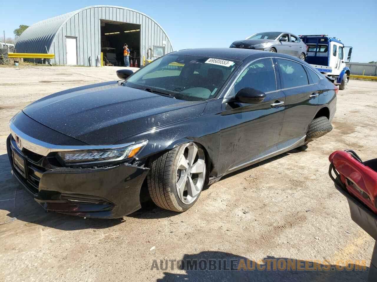 1HGCV2F98JA045698 HONDA ACCORD 2018